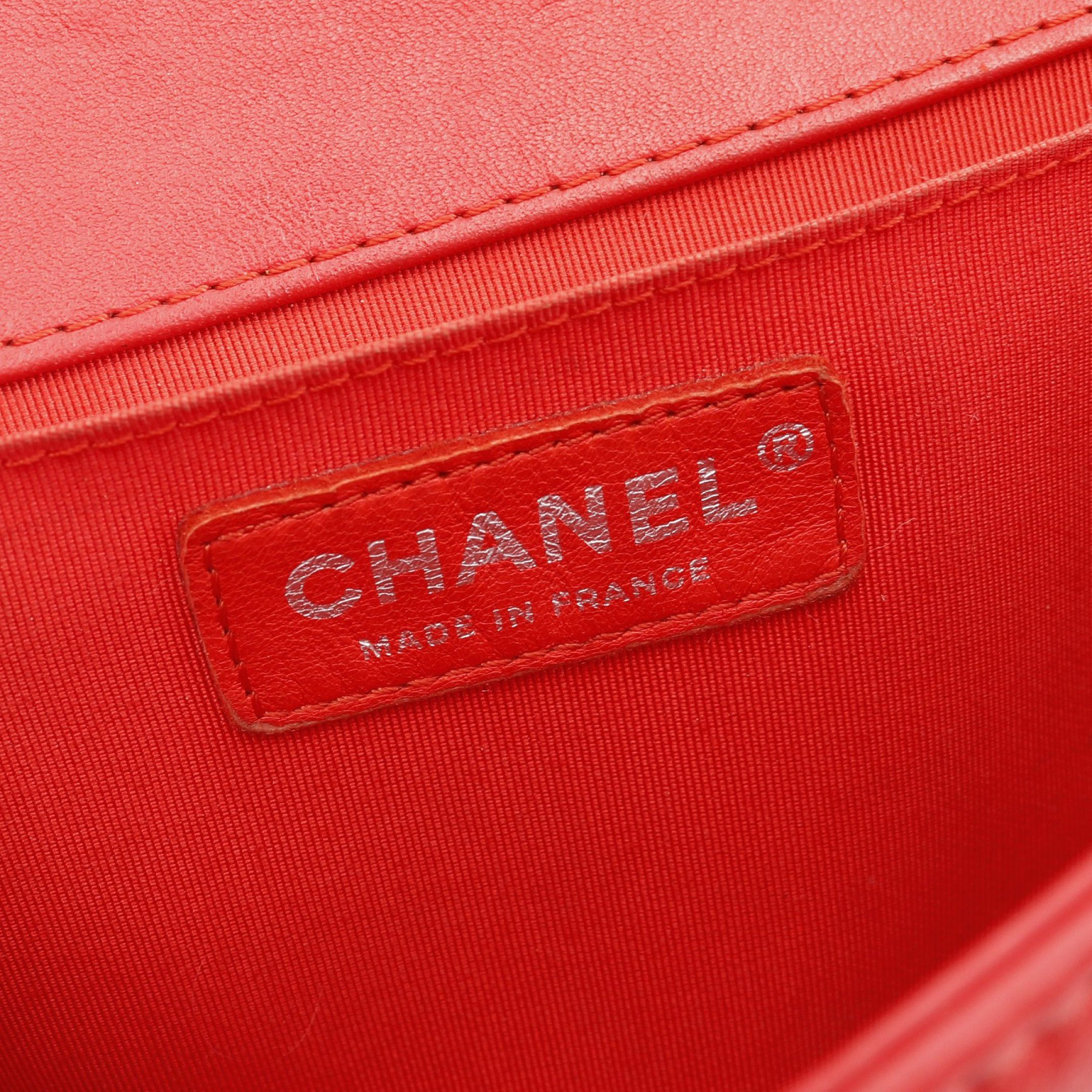 Chanel Chanel Boy Chanel Chain Shoulder Bag Lambskin Rubber Red Black Silver Hardware Size ONE SIZE - 4 Thumbnail