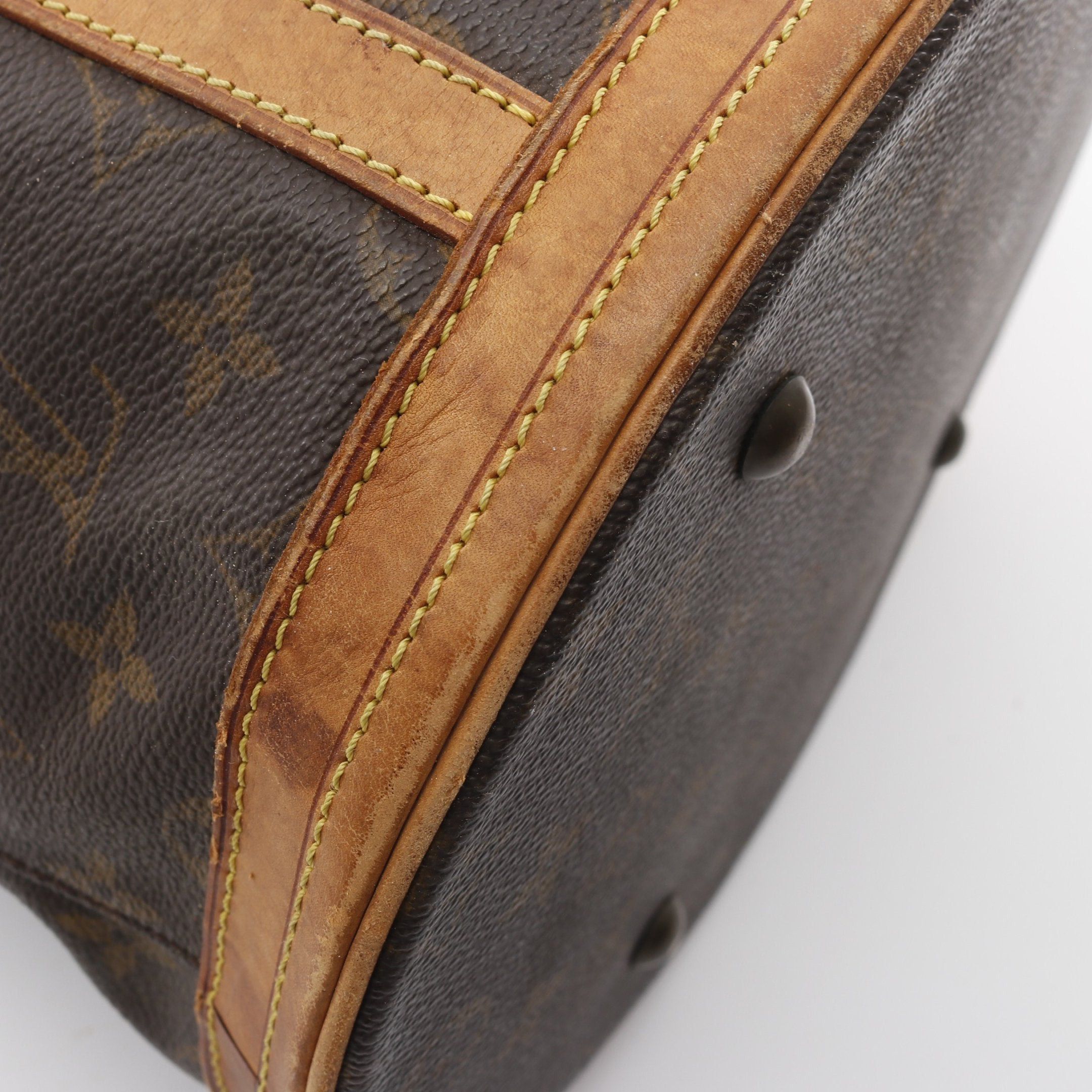 Louis Vuitton Louis Vuitton Bucket Gm Monogram Shoulder Bag Leather Brown Size ONE SIZE - 10 Thumbnail