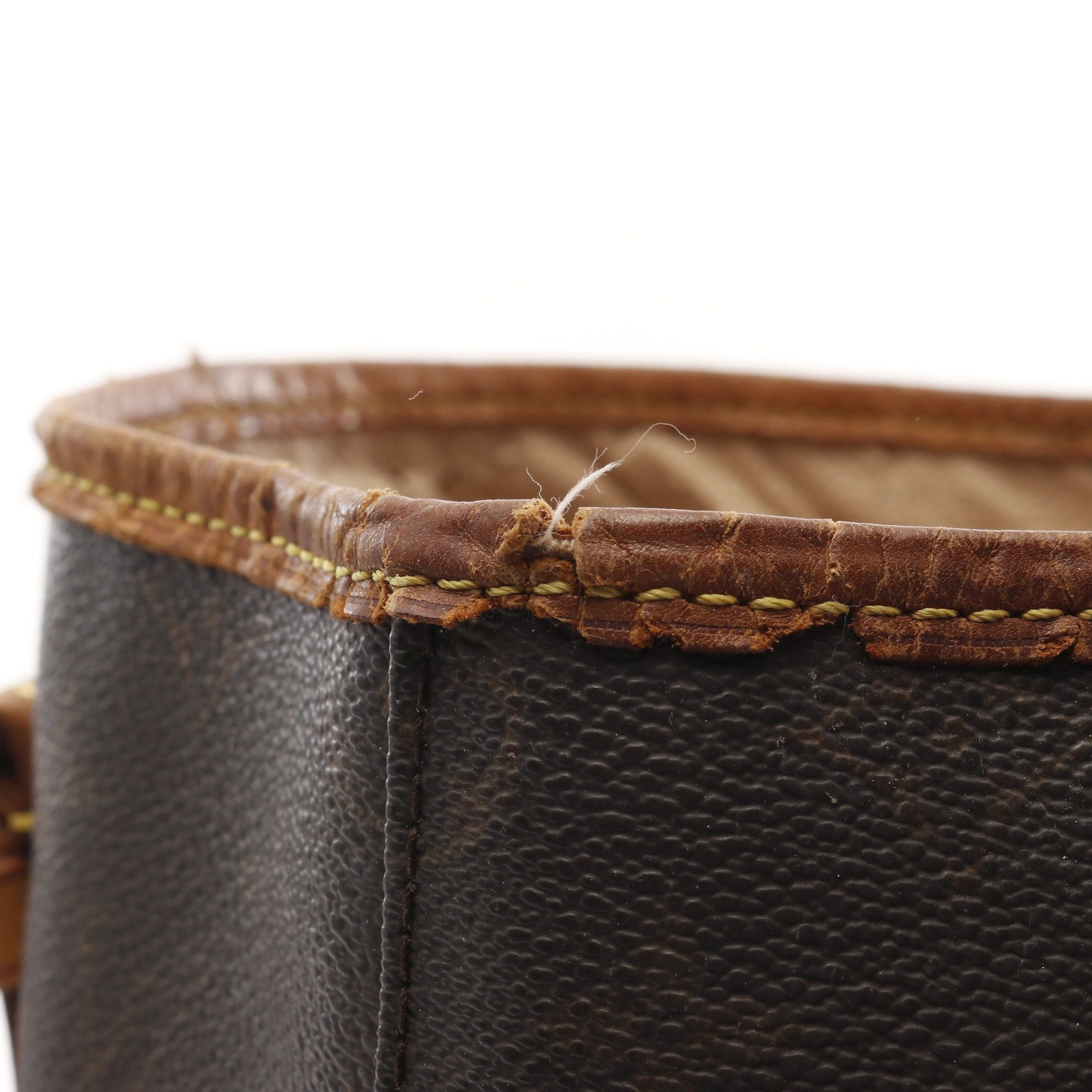Louis Vuitton Louis Vuitton Bucket Gm Monogram Shoulder Bag Leather Brown Size ONE SIZE - 8 Thumbnail