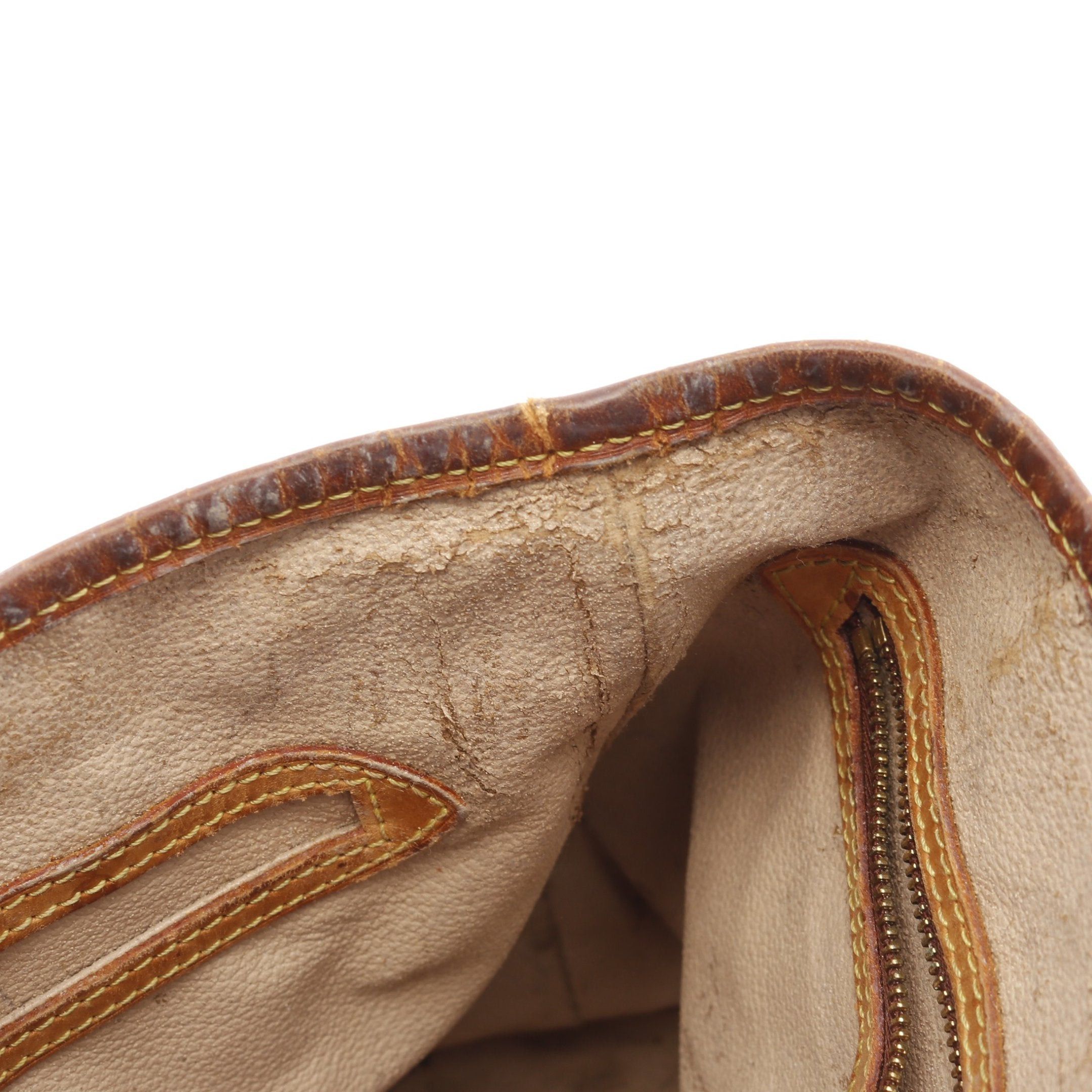 Louis Vuitton Louis Vuitton Bucket Pm Monogram Handbag Leather Brown Size ONE SIZE - 8 Thumbnail