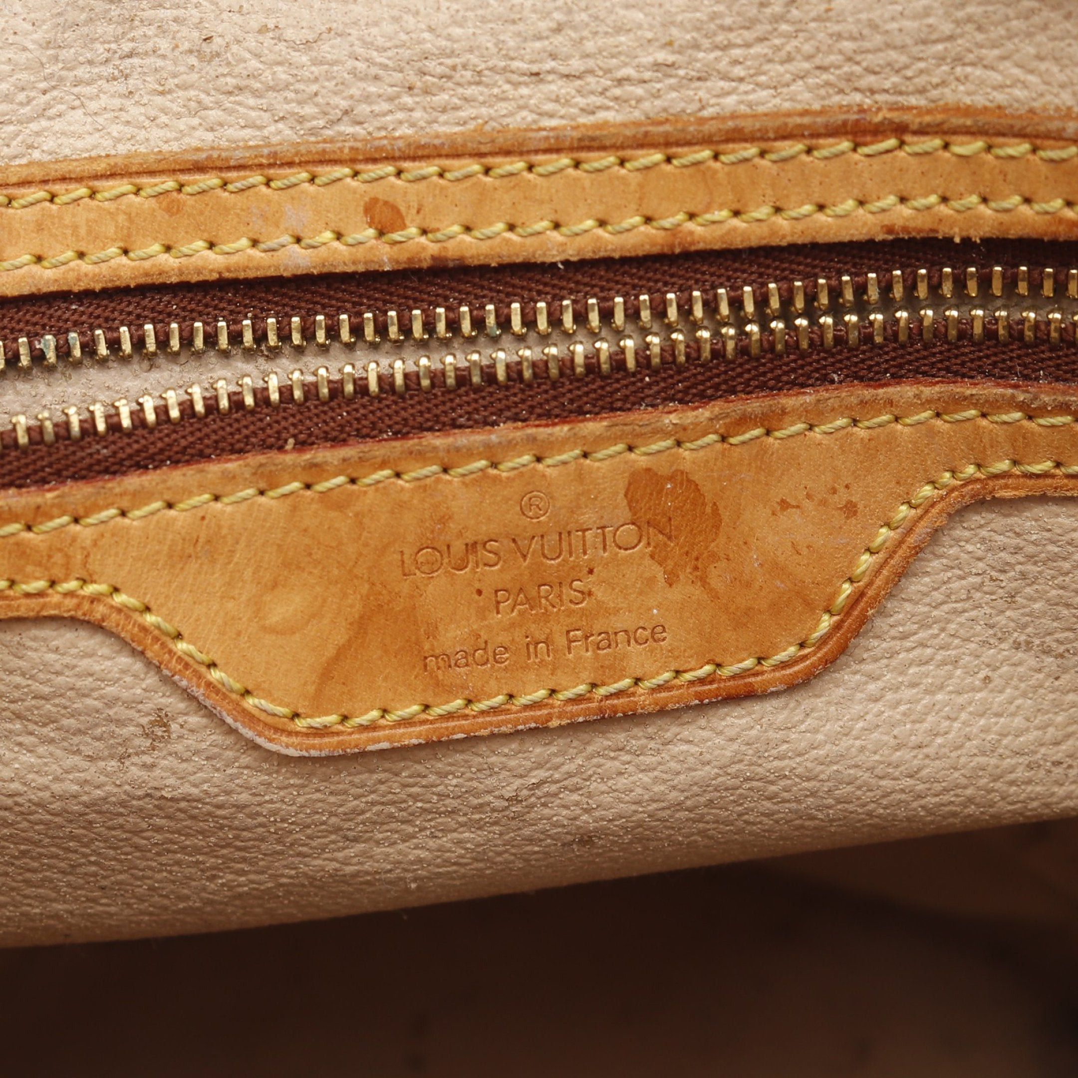 Louis Vuitton Louis Vuitton Bucket Pm Monogram Handbag Leather Brown Size ONE SIZE - 4 Thumbnail