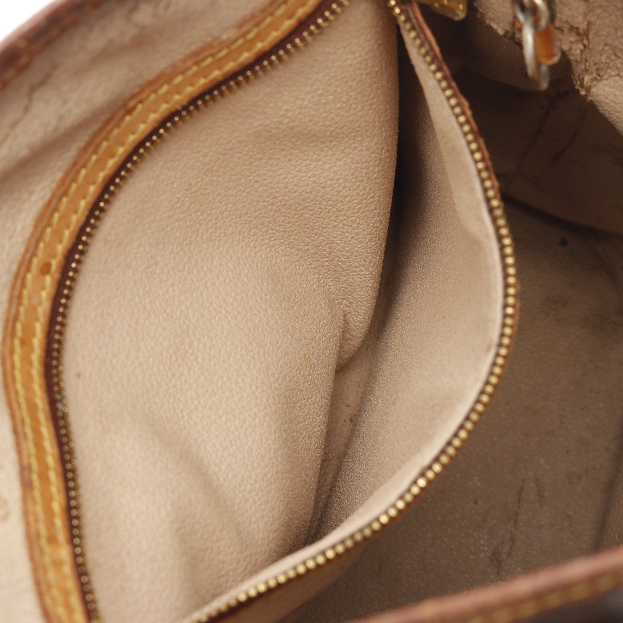 Louis Vuitton Louis Vuitton Bucket Pm Monogram Handbag Leather Brown Size ONE SIZE - 11 Thumbnail