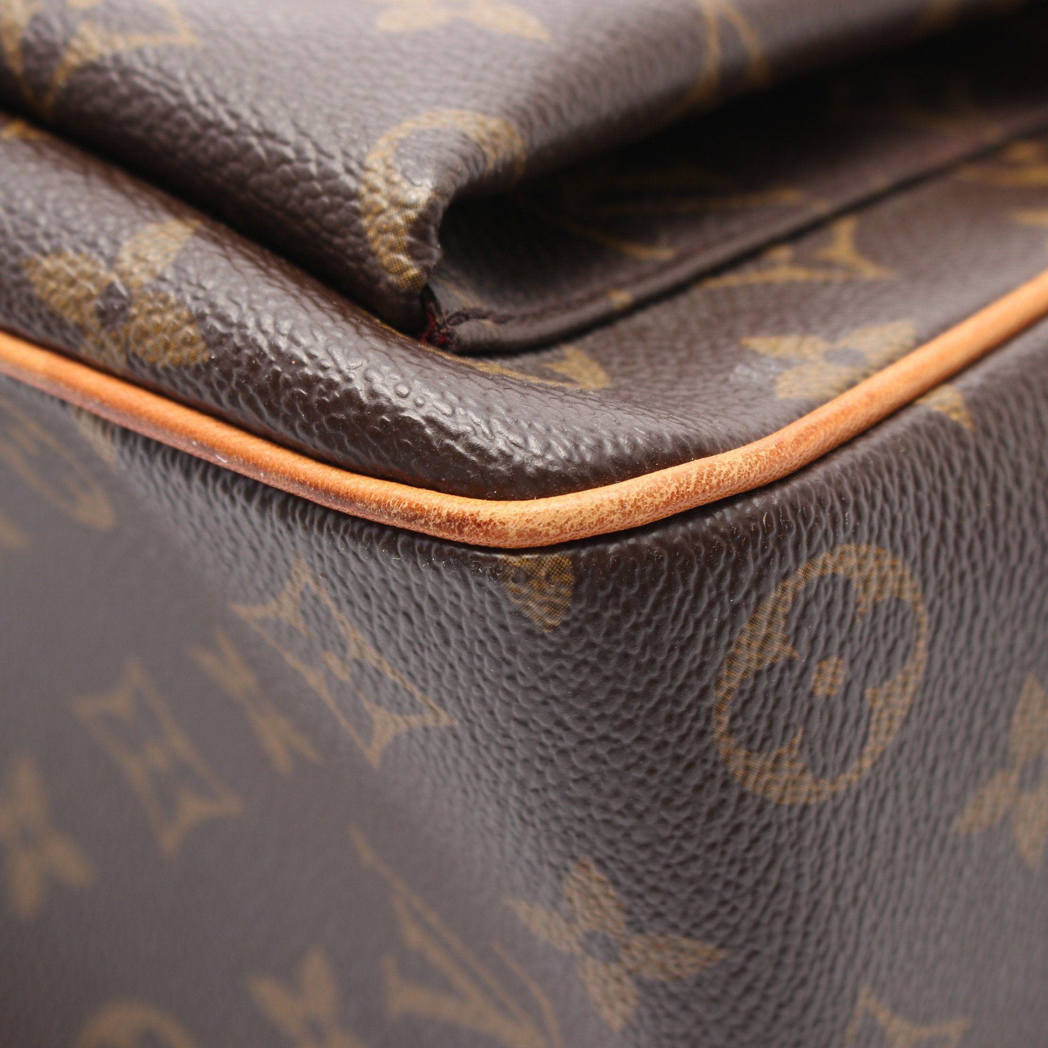 Louis Vuitton Louis Vuitton Multi-Priest Monogram Handbag Leather Brown Size ONE SIZE - 7 Thumbnail