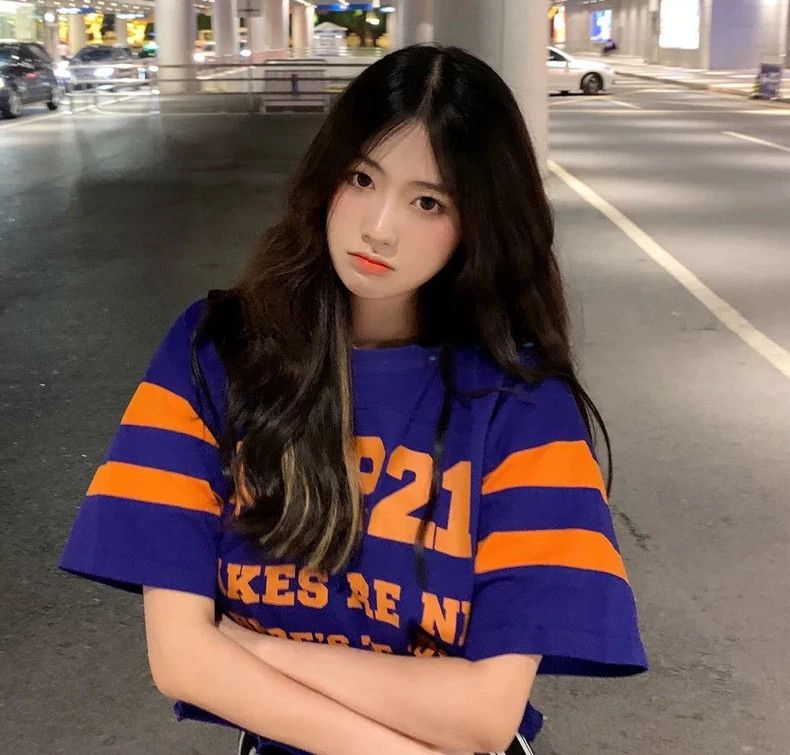 Gucci Gucci Blue Short Sleeve Logo Tee-dmc Size US XS / EU 42 / 0 - 8 Thumbnail