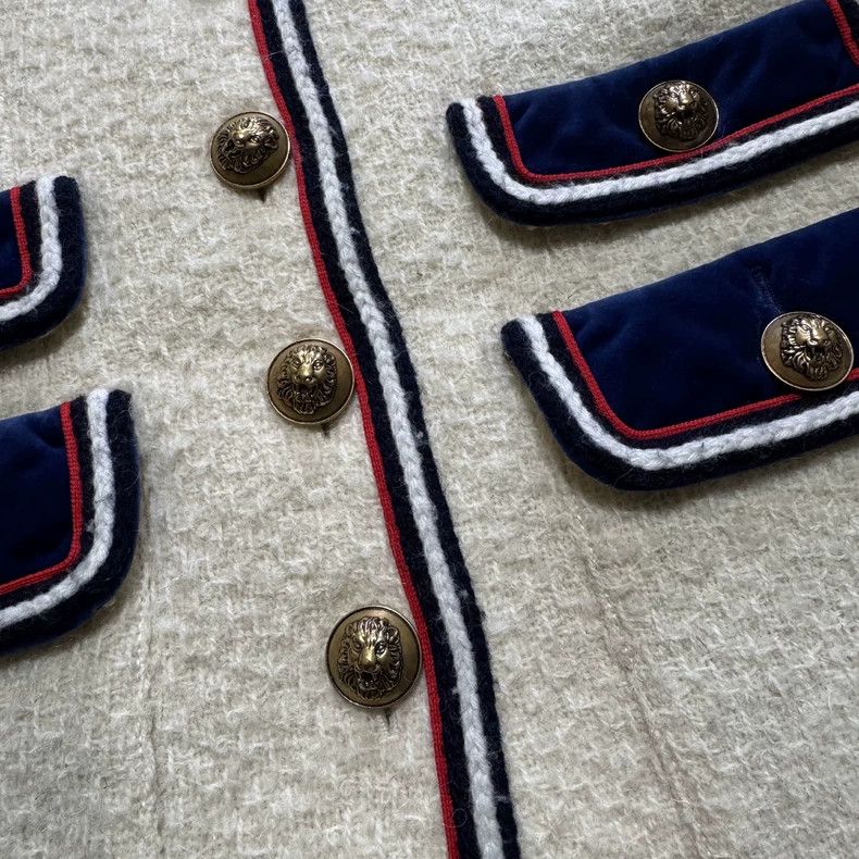 Gucci Gucci Ivory Lion Head Button Wool Coat-dmc Size US M / EU 48-50 / 2 - 5 Thumbnail