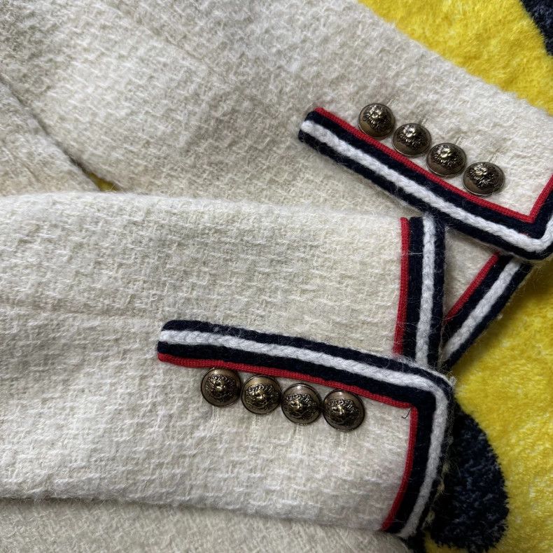 Gucci Gucci Ivory Lion Head Button Wool Coat-dmc Size US M / EU 48-50 / 2 - 6 Thumbnail