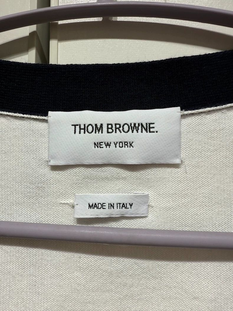 Thom Browne White Cardigan with Navy Stripes-dmc Size US M / EU 48-50 / 2 - 4 Thumbnail