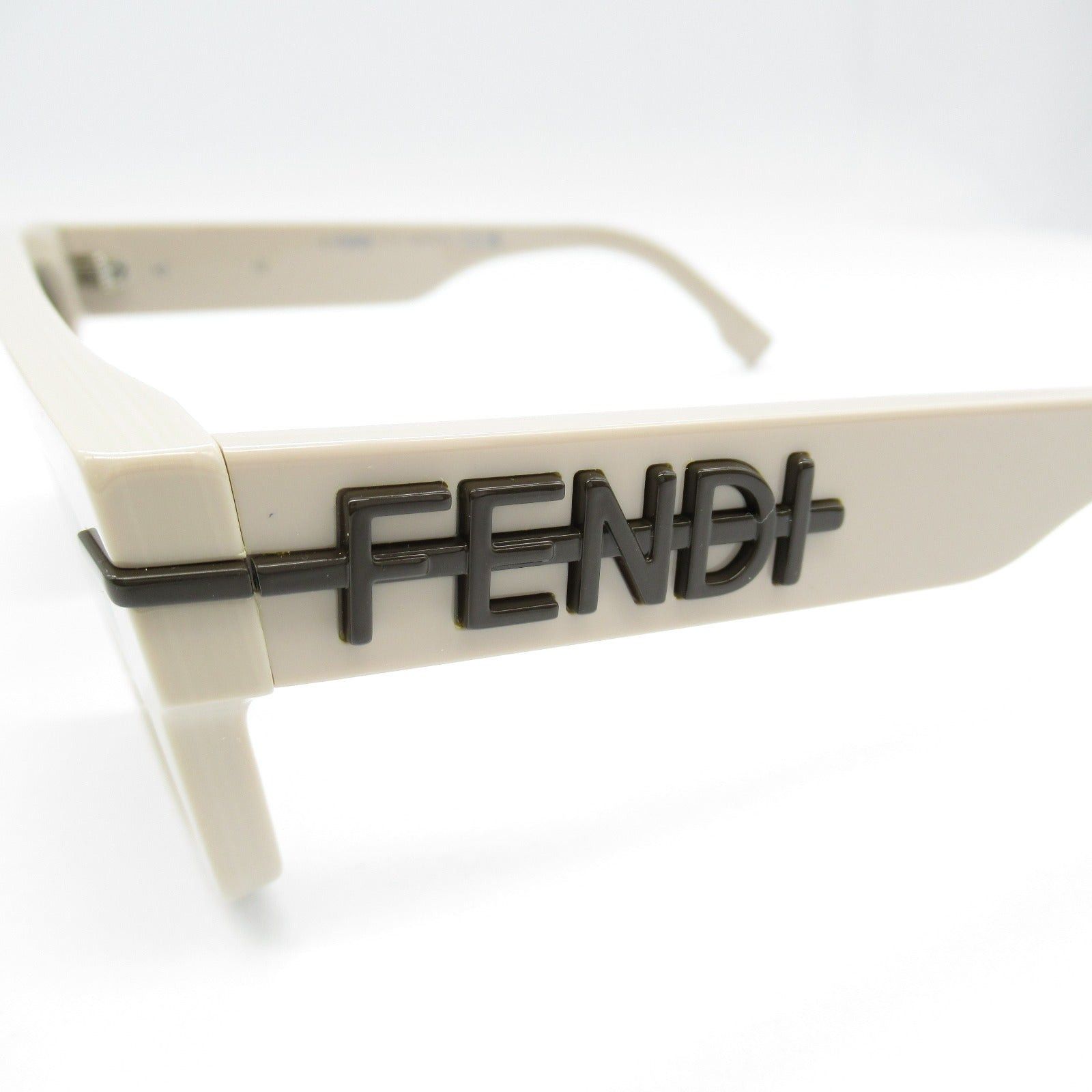 Fendi Fendi Sunglasses Others Beige Size ONE SIZE - 4 Thumbnail