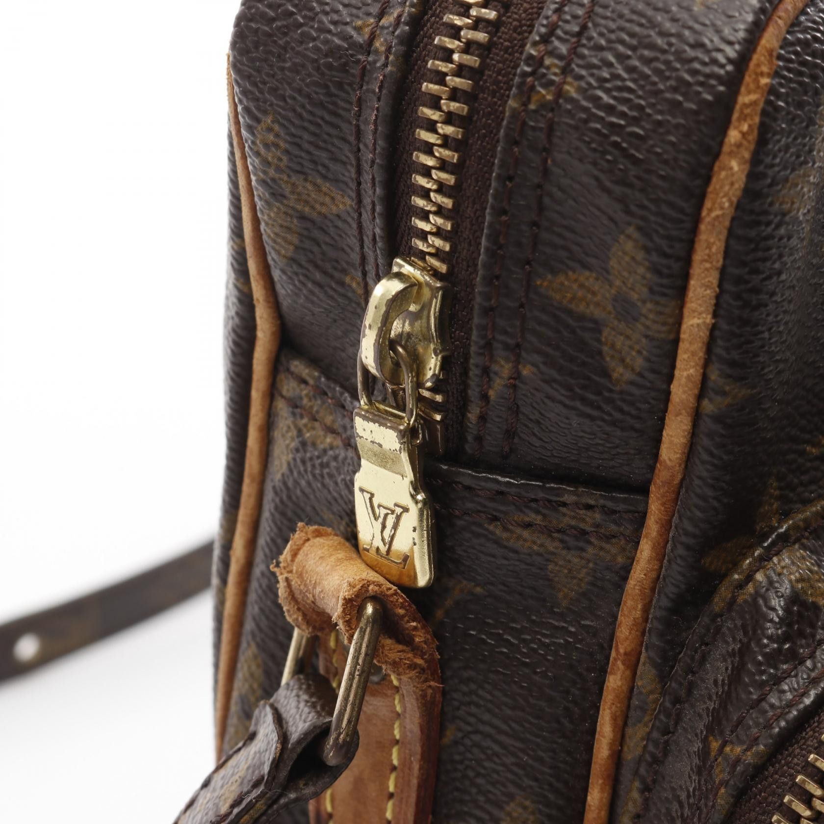 Louis Vuitton Louis Vuitton Amazon Monogram Shoulder Bag Leather Brown Size ONE SIZE - 11 Thumbnail