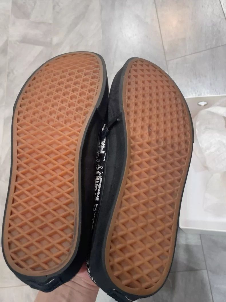 Comme des Garcons Comme des Garçons Vans Sneakers Size US 9.5 / EU 42-43 - 5 Thumbnail