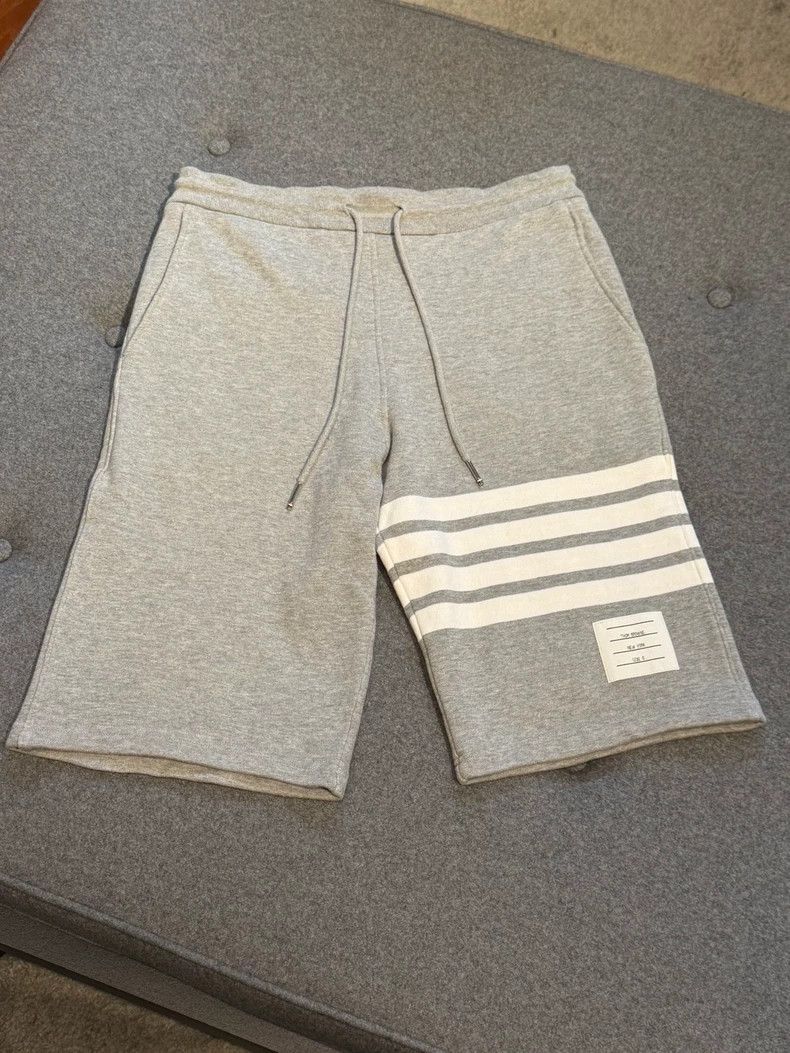Thom Browne Classic Thom Browne Gray Sport Shorts-dmc Size US 26 / EU 42 - 3 Thumbnail