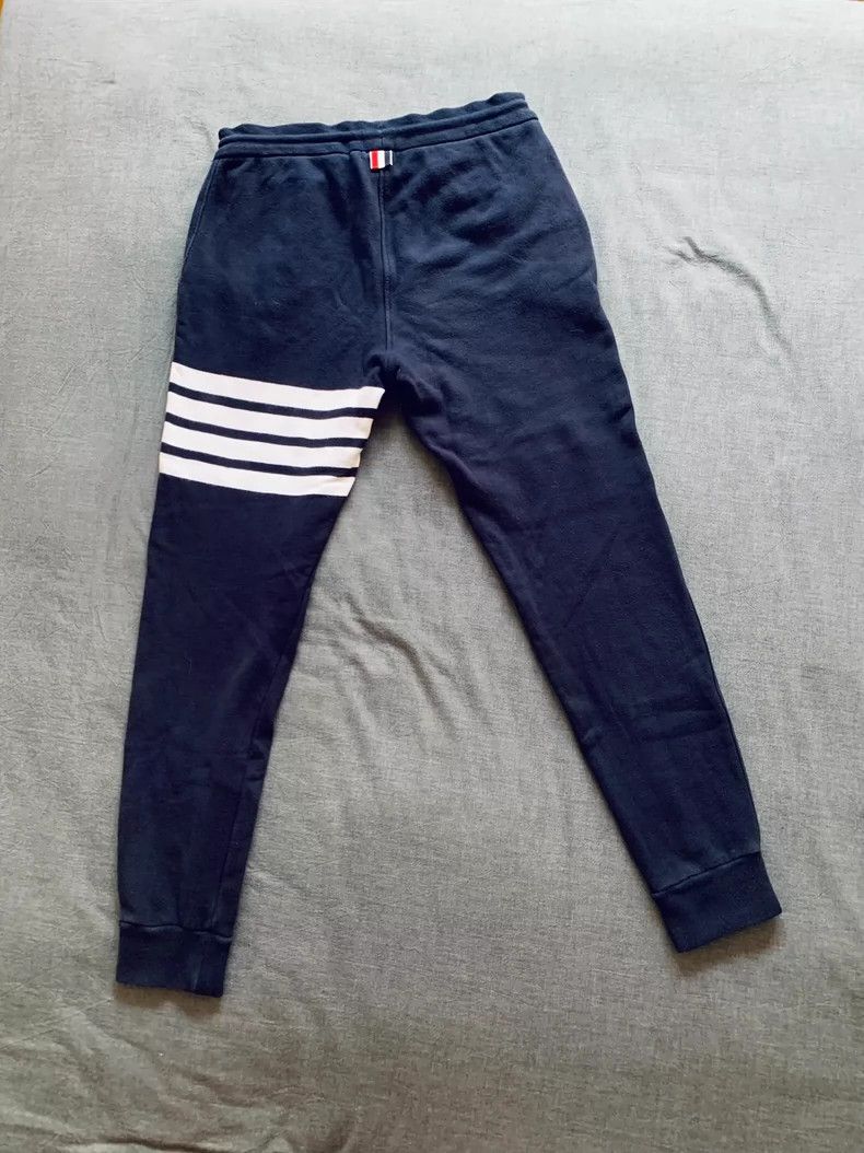 Thom Browne Thom Browne Stripe Sweatpants in Navy Blue-dmc Size US 26 / EU 42 - 2 Thumbnail