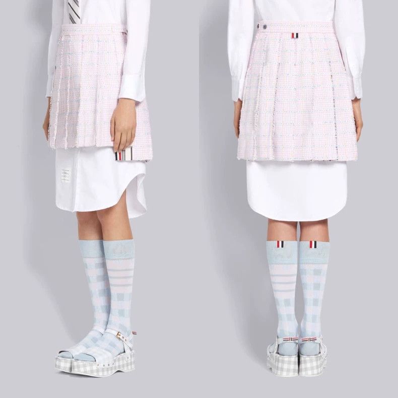 Thom Browne Pink Pleated Skirt by Thom Browne-dmc Size 40" / US 18 - 3 Thumbnail