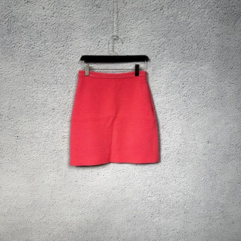 Gucci Pink Mini A-Line Skirt from Gucci-dmc Size 26" / US 2 / IT 38 - 2 Thumbnail