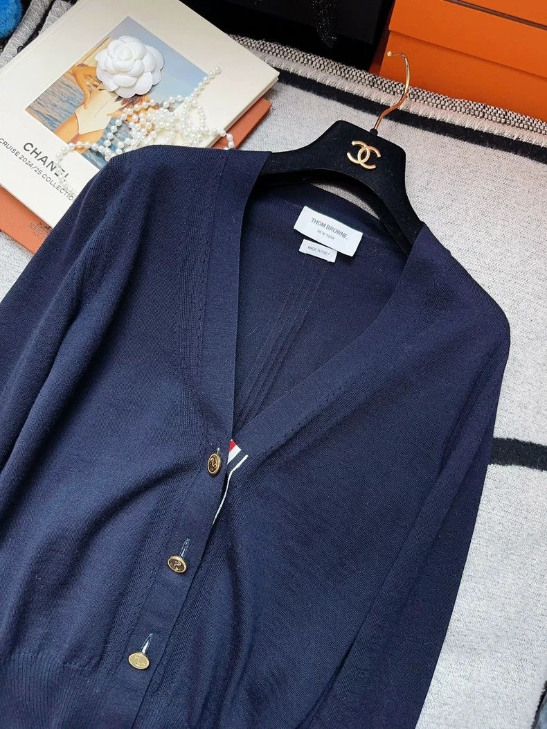 Thom Browne Thom Browne Navy V-Neck Knit Cardigan-dmc Size US M / EU 48-50 / 2 - 3 Thumbnail