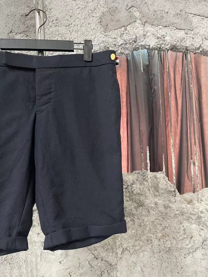 Thom Browne Thom Browne Wool Shorts for Men-dmc Size US 30 / EU 46 - 4 Thumbnail