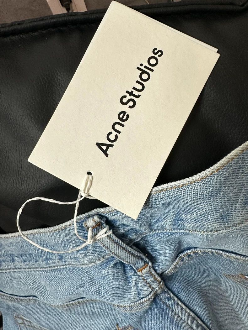 Acne Studios Acne Studios Light Wash Denim Jeans-dmc Size US 30 / EU 46 - 4 Thumbnail