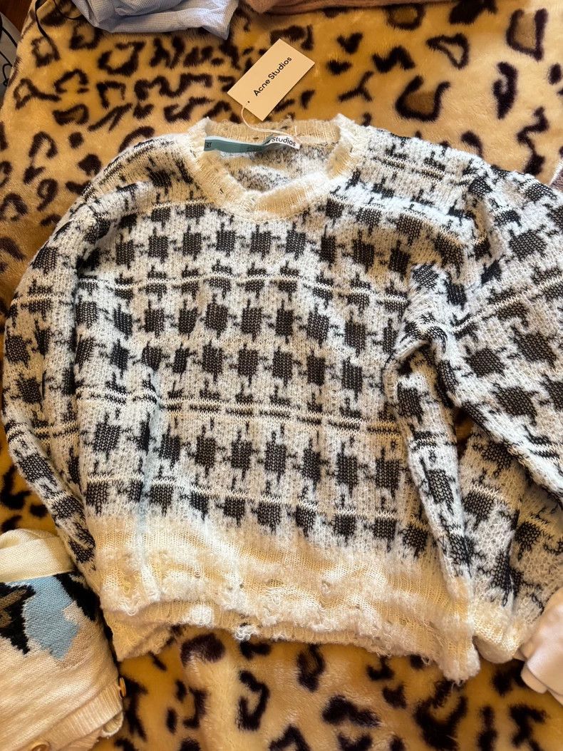 Acne Studios Acne Studios Houndstooth Knit Sweater M-dmc Size US M / EU 48-50 / 2 - 2 Thumbnail
