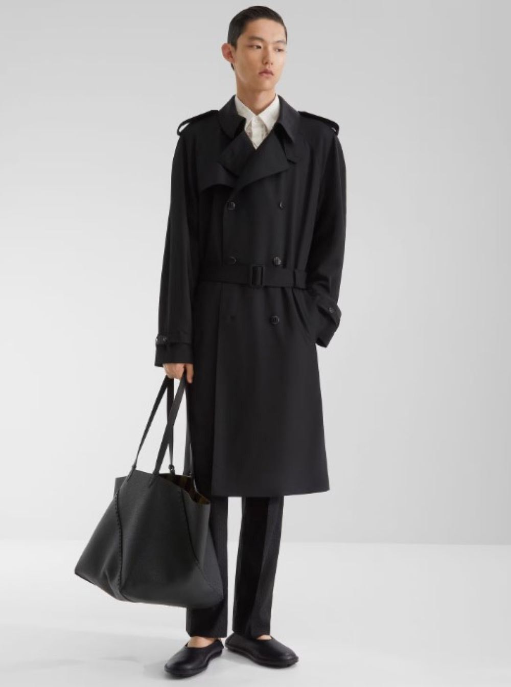 Fendi 'Selleria' Black Shopper with Logo on the Front and Removable Pouch in Hammered Leather Man Size ONE SIZE - 6 Thumbnail