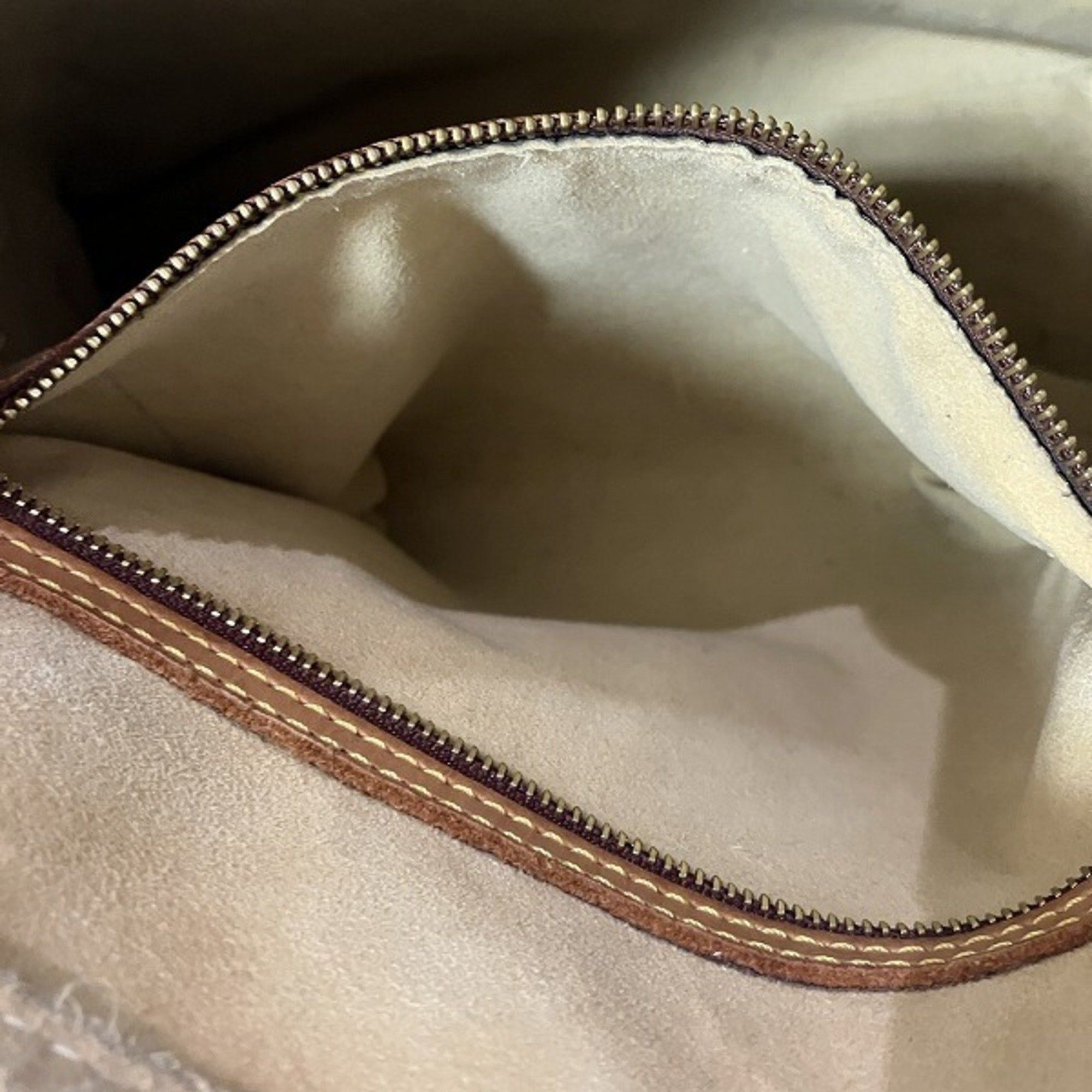 Louis Vuitton Louis Vuitton Looping GM tote Size ONE SIZE - 8 Thumbnail