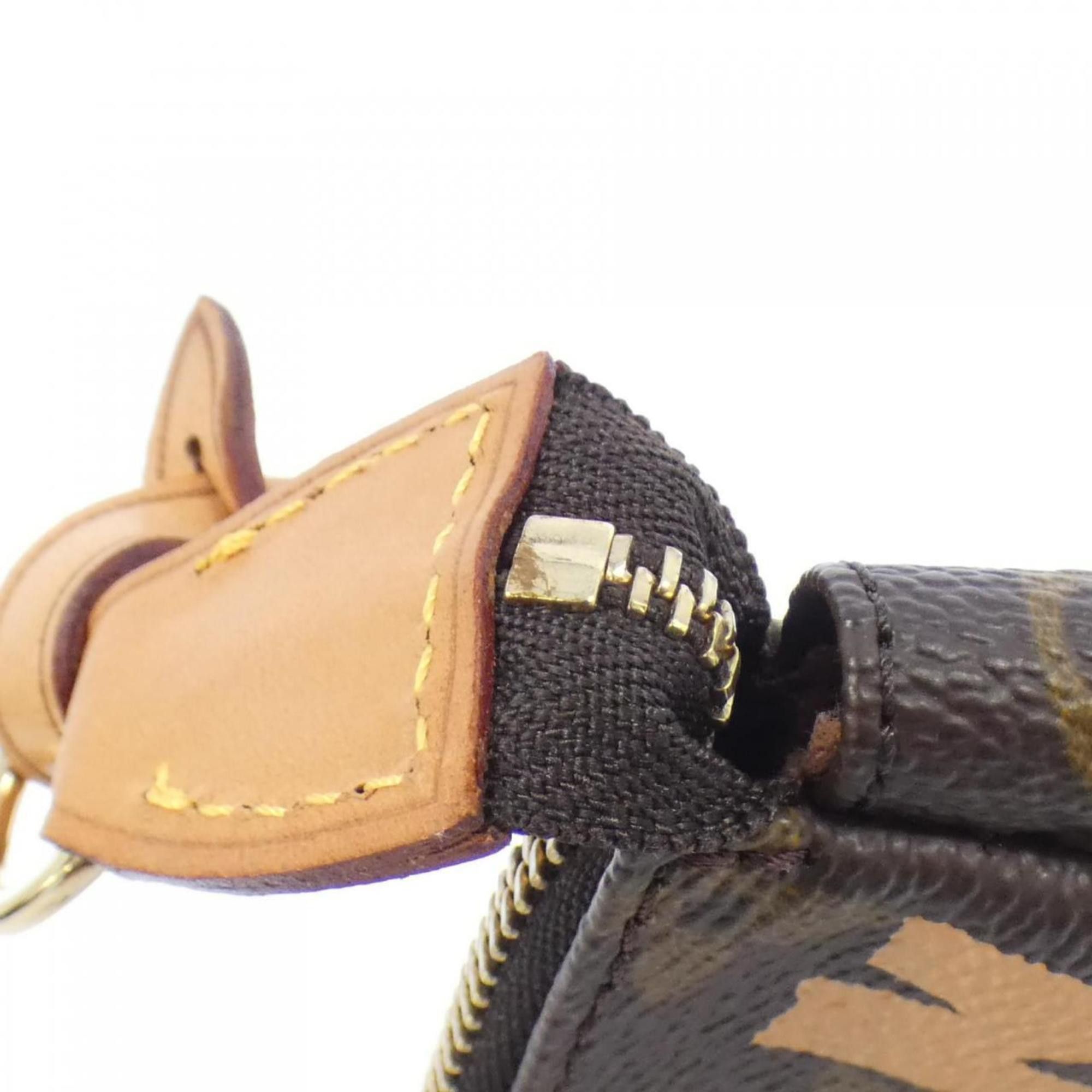 Louis Vuitton Louis Vuitton Pochette Accessoire clutch Size ONE SIZE - 5 Thumbnail