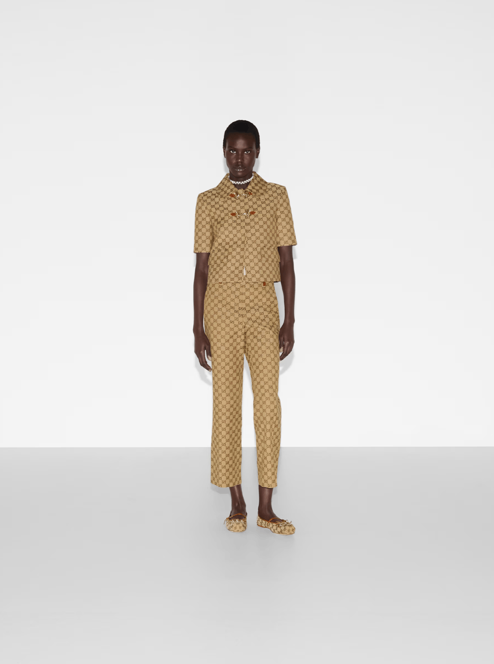 Gucci Beige Jacket with Spread Classic Collar and Horsebit on the Front in GG Canvas Woman Size M / US 6-8 / IT 42-44 - 4 Thumbnail