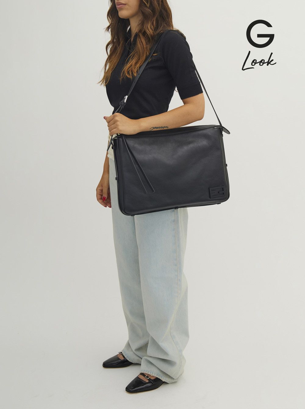 Fendi 'Simply Fendi Large' Black Shoulder Bag with FF Detail in Leather Woman Size ONE SIZE - 6 Thumbnail