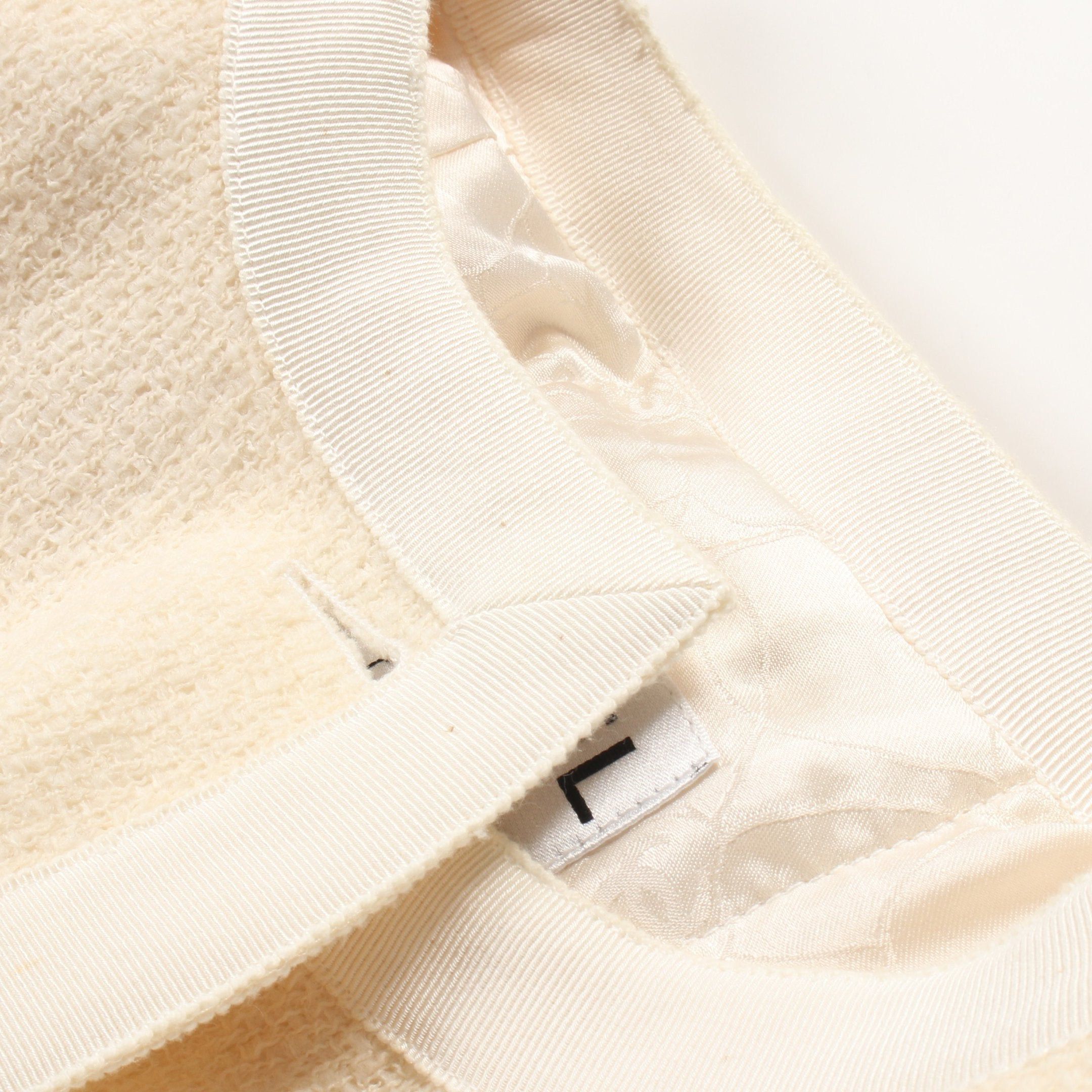 Chanel Chanel Cocomark Button No-Collar Jacket Nylon Wool Ivory Size ONE SIZE - 8 Thumbnail