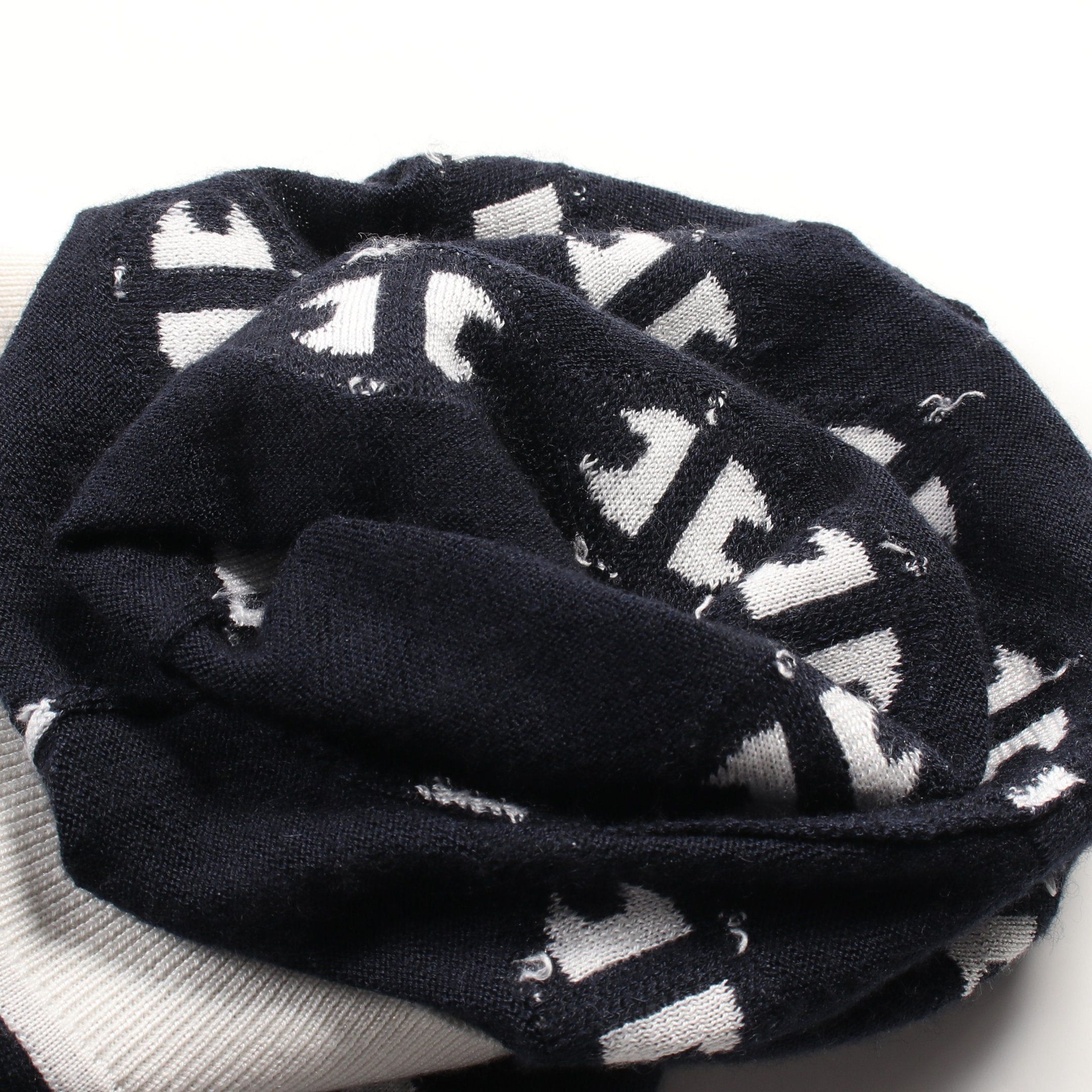 Hermes Hermes Chaîne Knit Cashmere Silk Navy Off White Size ONE SIZE - 7 Thumbnail
