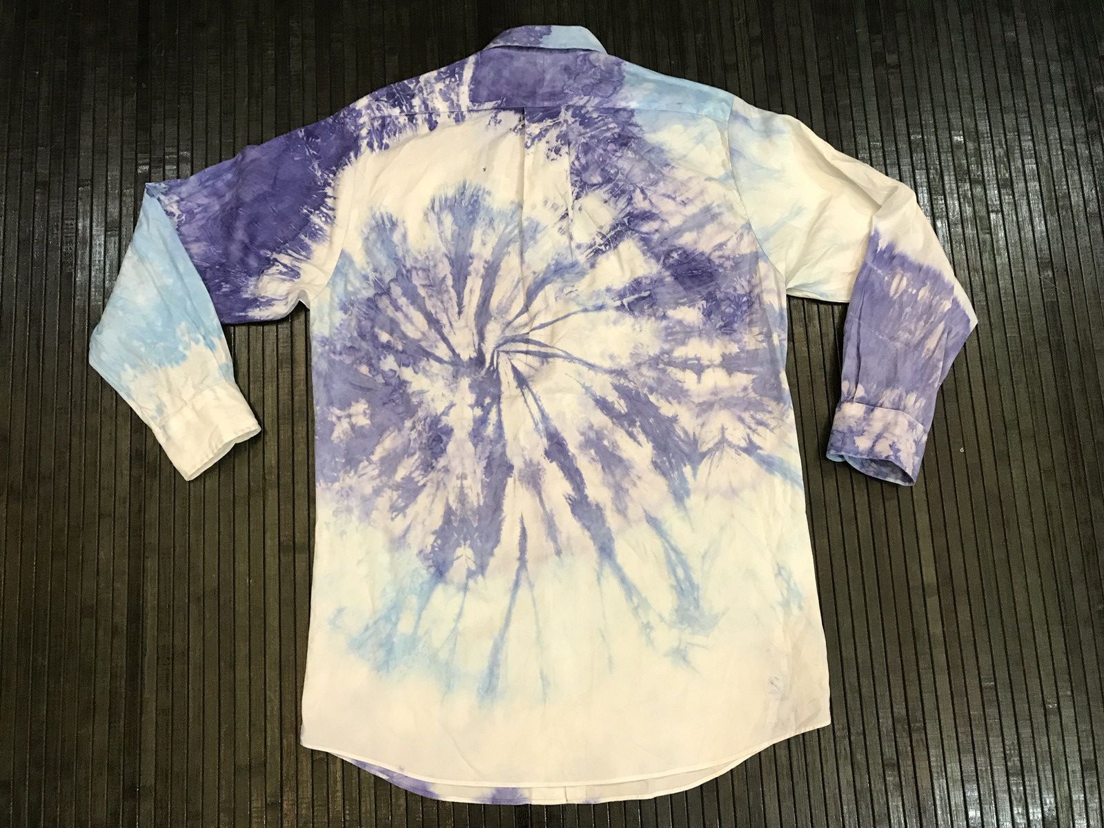 Jos. A. Bank Limited Edition Jos. A. Bank Spiral Tie Dye Shirt Size US XL / EU 56 / 4 - 2 Thumbnail