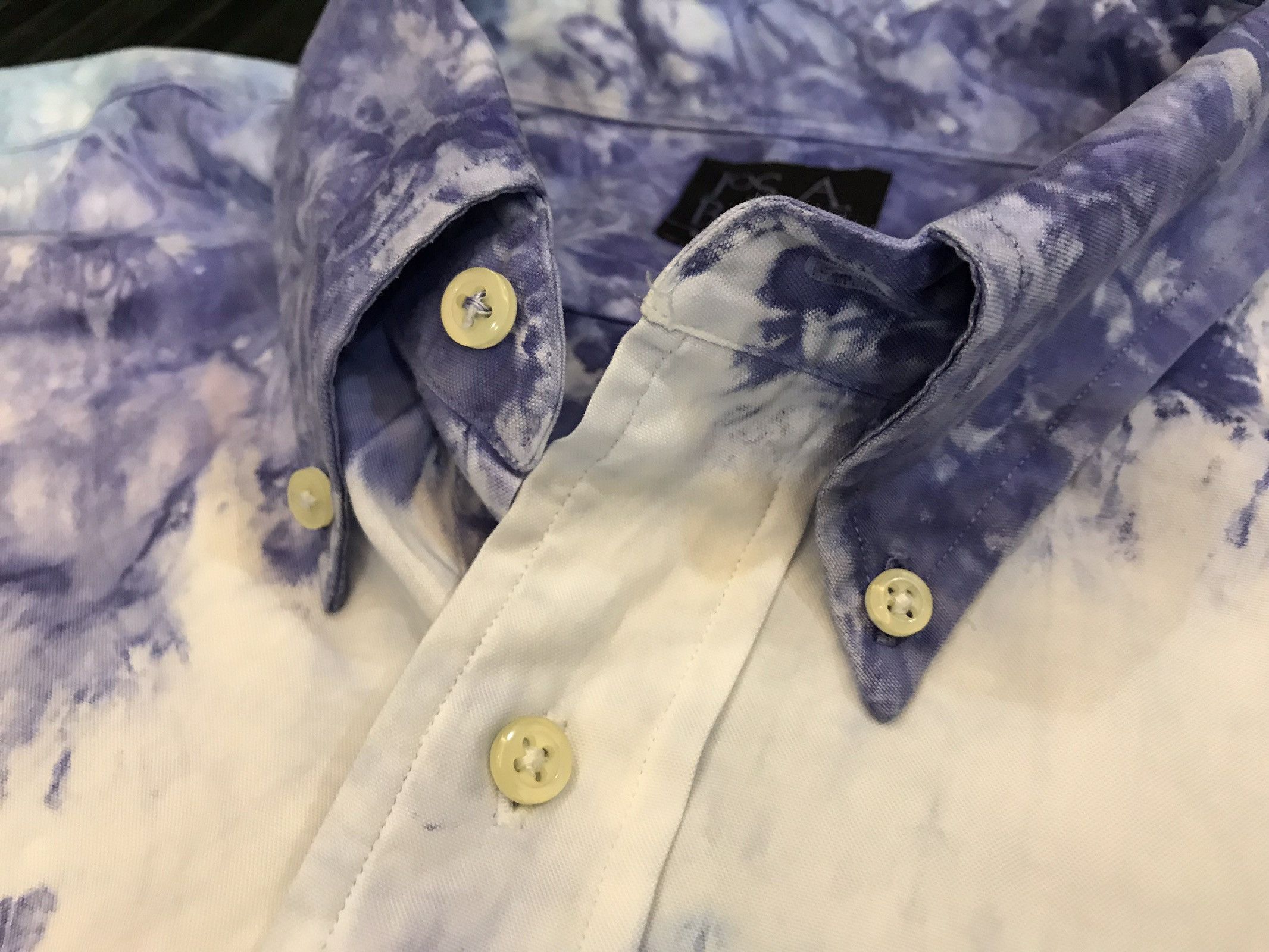 Jos. A. Bank Limited Edition Jos. A. Bank Spiral Tie Dye Shirt Size US XL / EU 56 / 4 - 6 Thumbnail