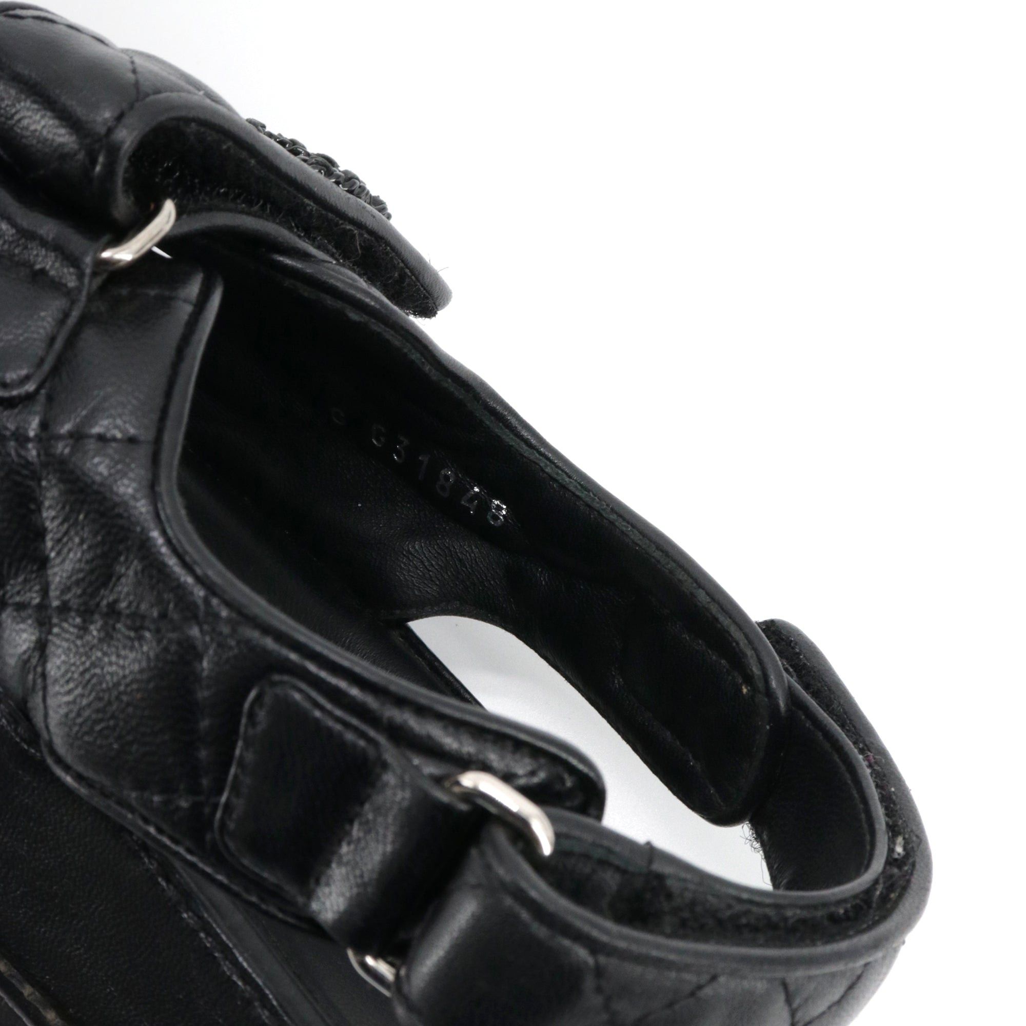 Chanel CHANEL - Chanel Dad Shoes sandals in black quilted leather (T39) Size US 8 / IT 38 - 9 Thumbnail