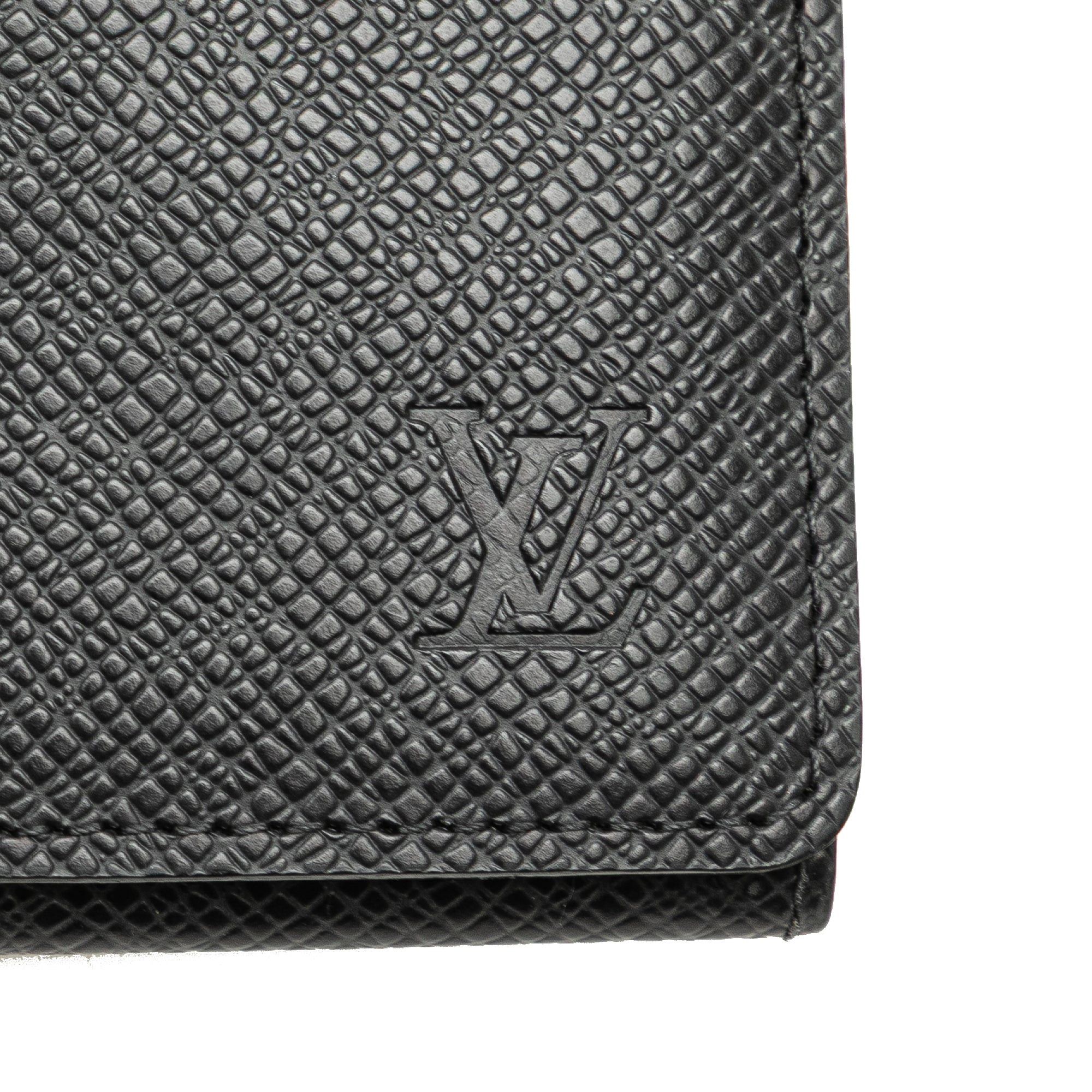 Louis Vuitton Louis Vuitton Taiga Business Card Holder Black Size ONE SIZE - 7 Thumbnail