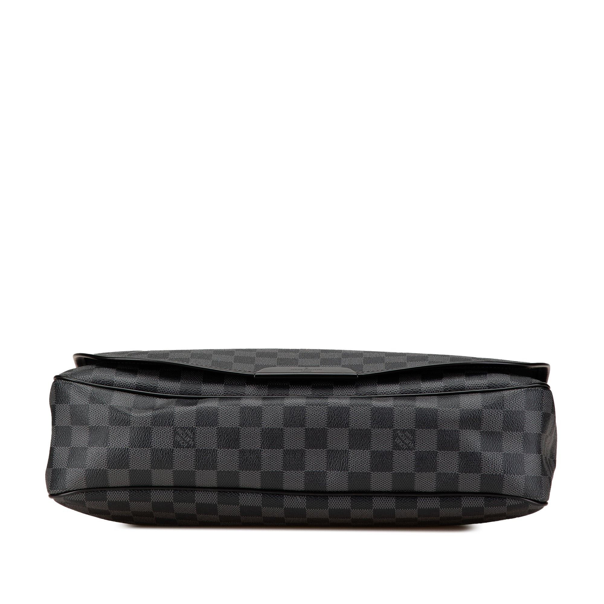 Louis Vuitton Louis Vuitton Damier Graphite Daniel MM Black Size ONE SIZE - 3 Thumbnail
