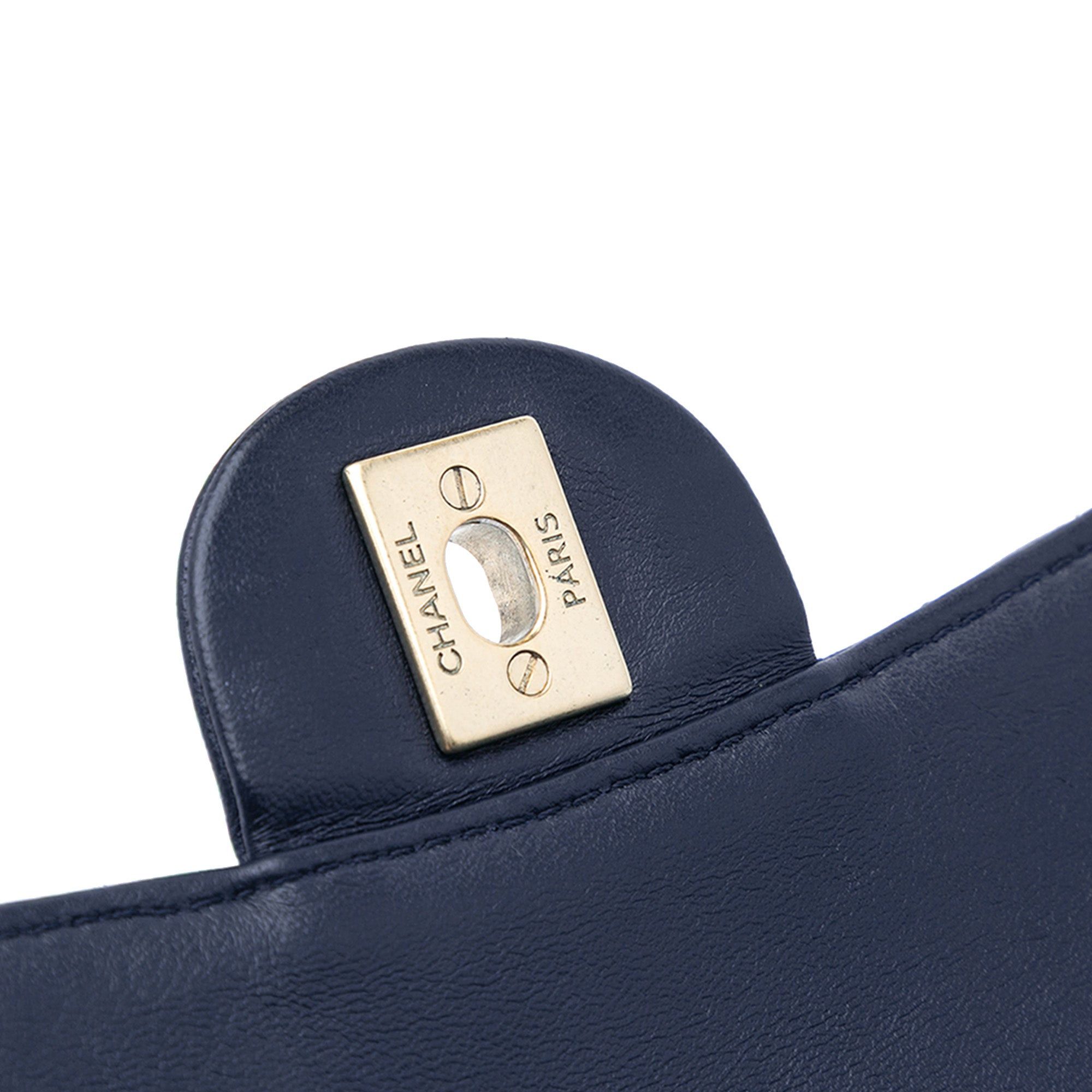 Chanel Chanel Medium Quilted Lambskin Mademoiselle Chic Flap Blue Size ONE SIZE - 7 Thumbnail