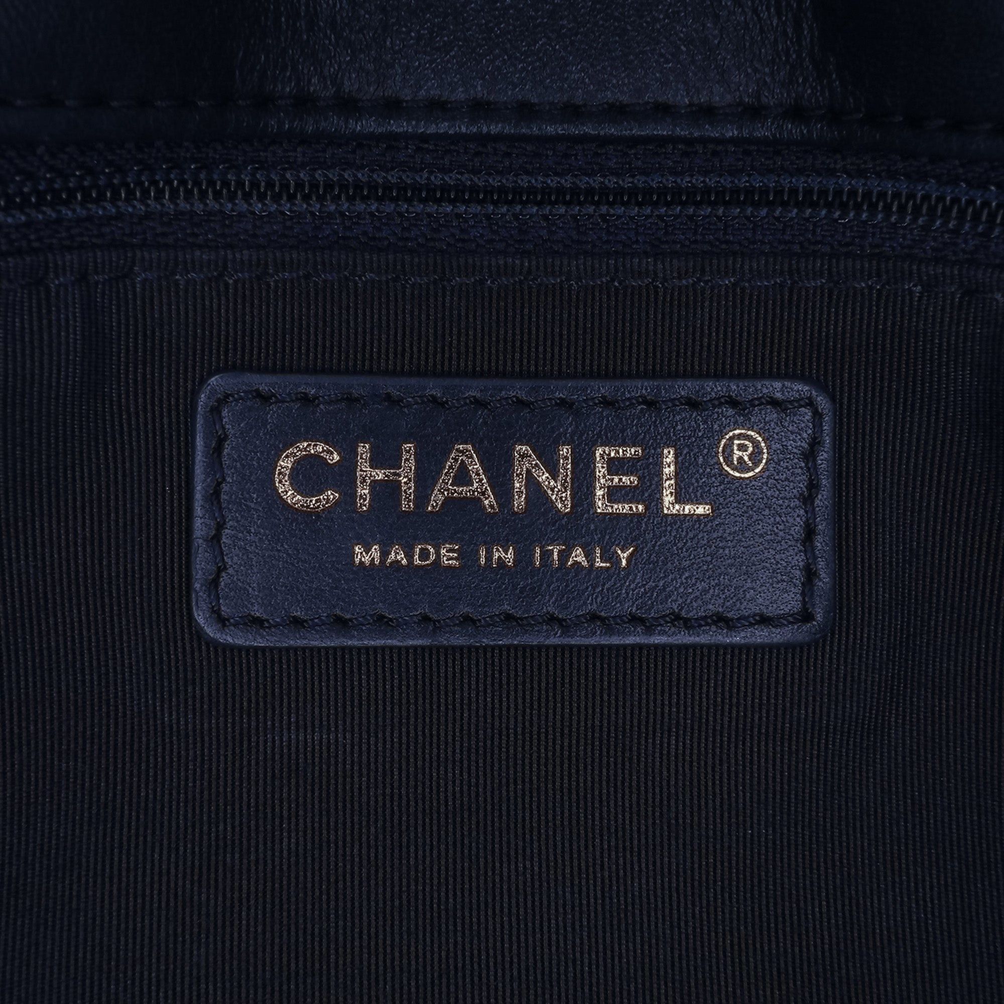 Chanel Chanel Medium Quilted Lambskin Mademoiselle Chic Flap Blue Size ONE SIZE - 5 Thumbnail