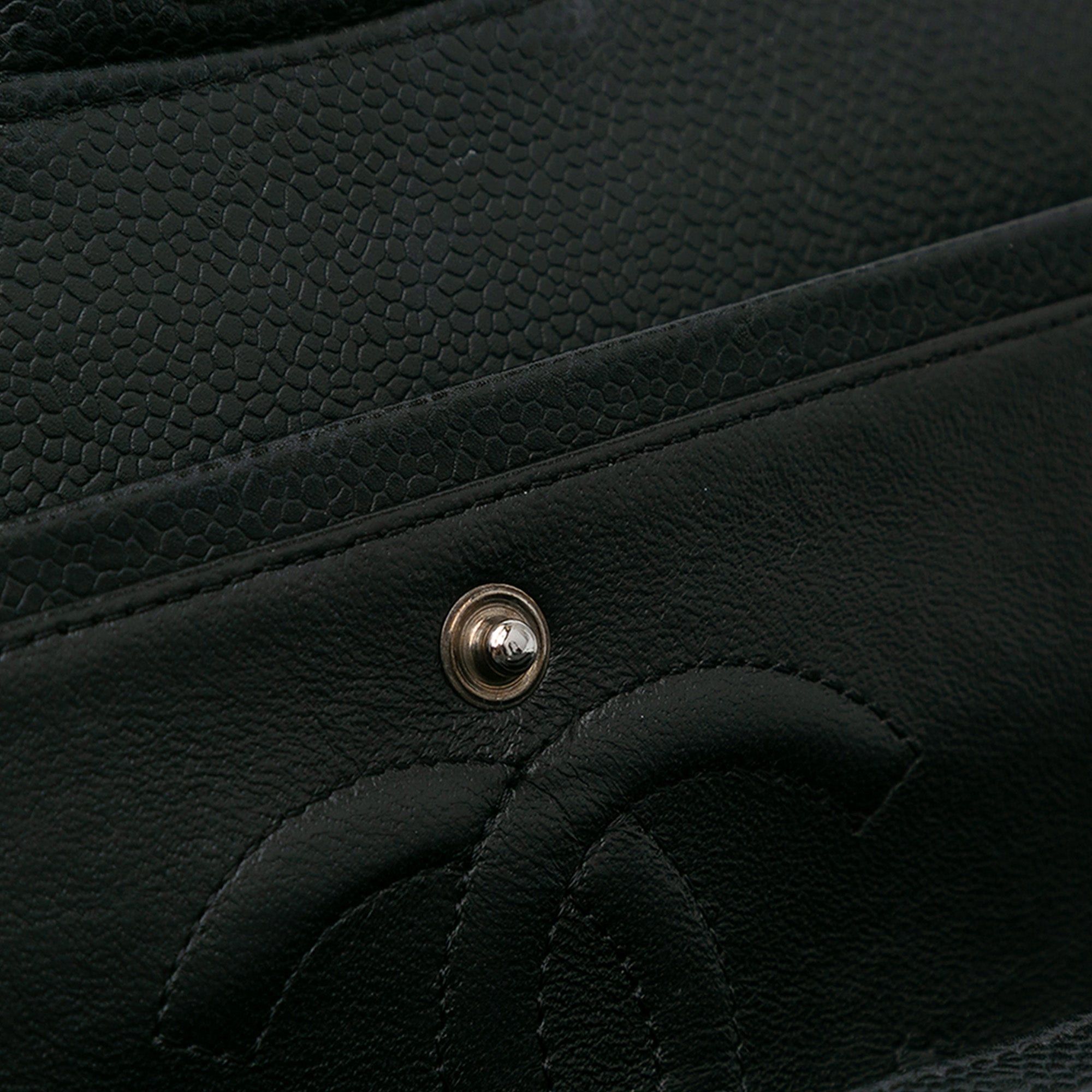 Chanel Chanel Medium Classic Caviar Double Flap Black Size ONE SIZE - 11 Thumbnail