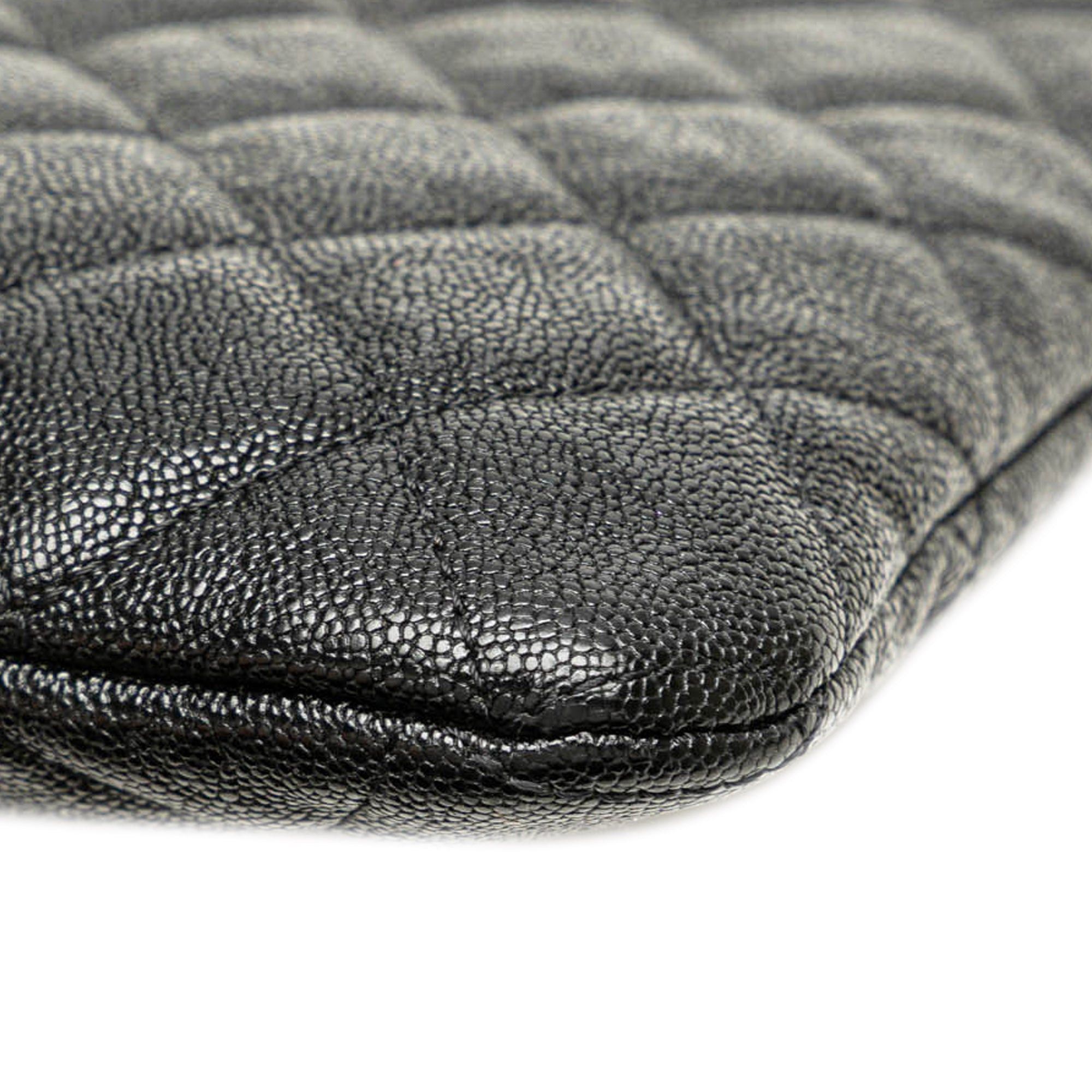 Chanel Chanel Medium Quilted Caviar Boy O Case Clutch Black Size ONE SIZE - 10 Thumbnail