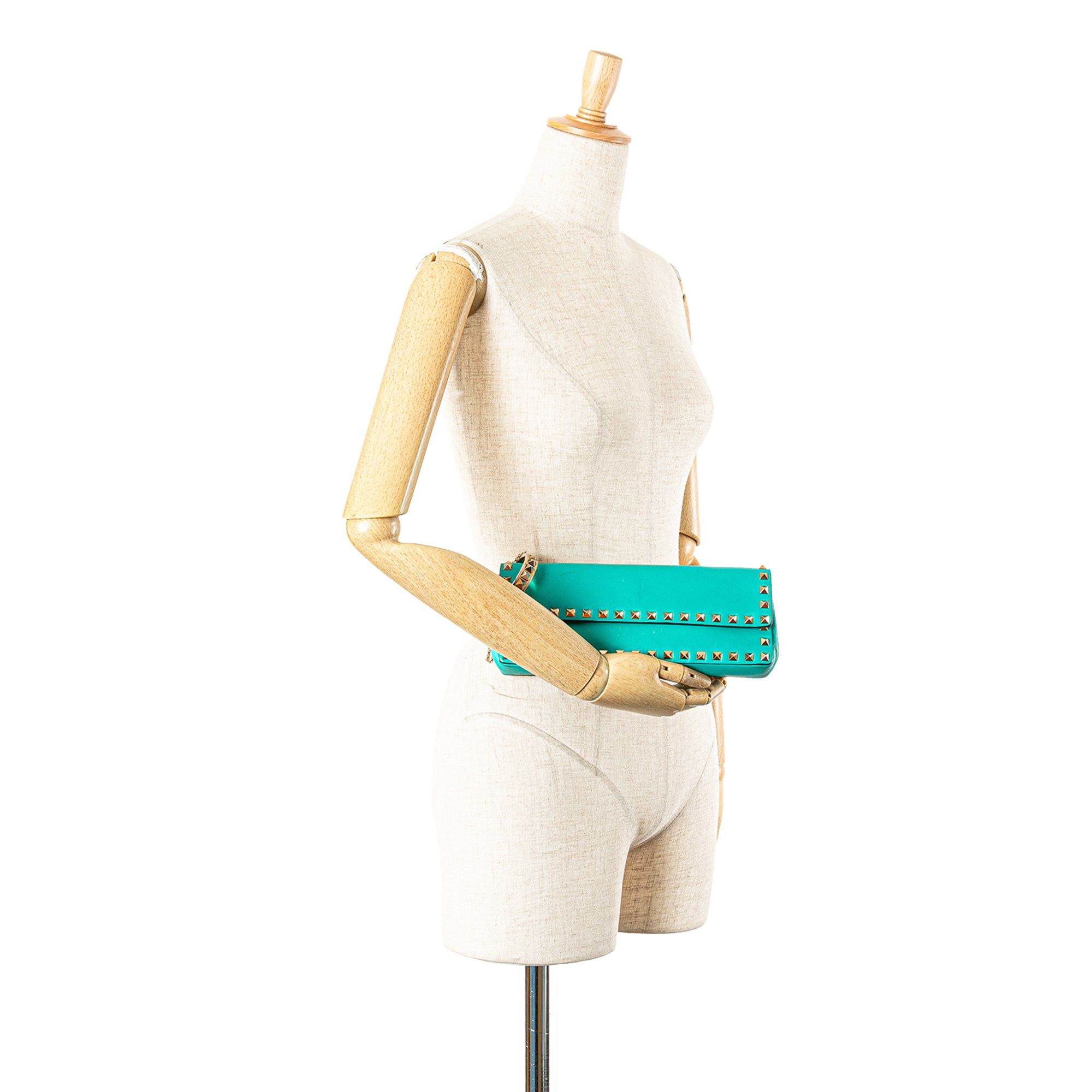 Valentino Valentino Nappa Rockstud Bangle Clutch Blue Size ONE SIZE - 11 Thumbnail