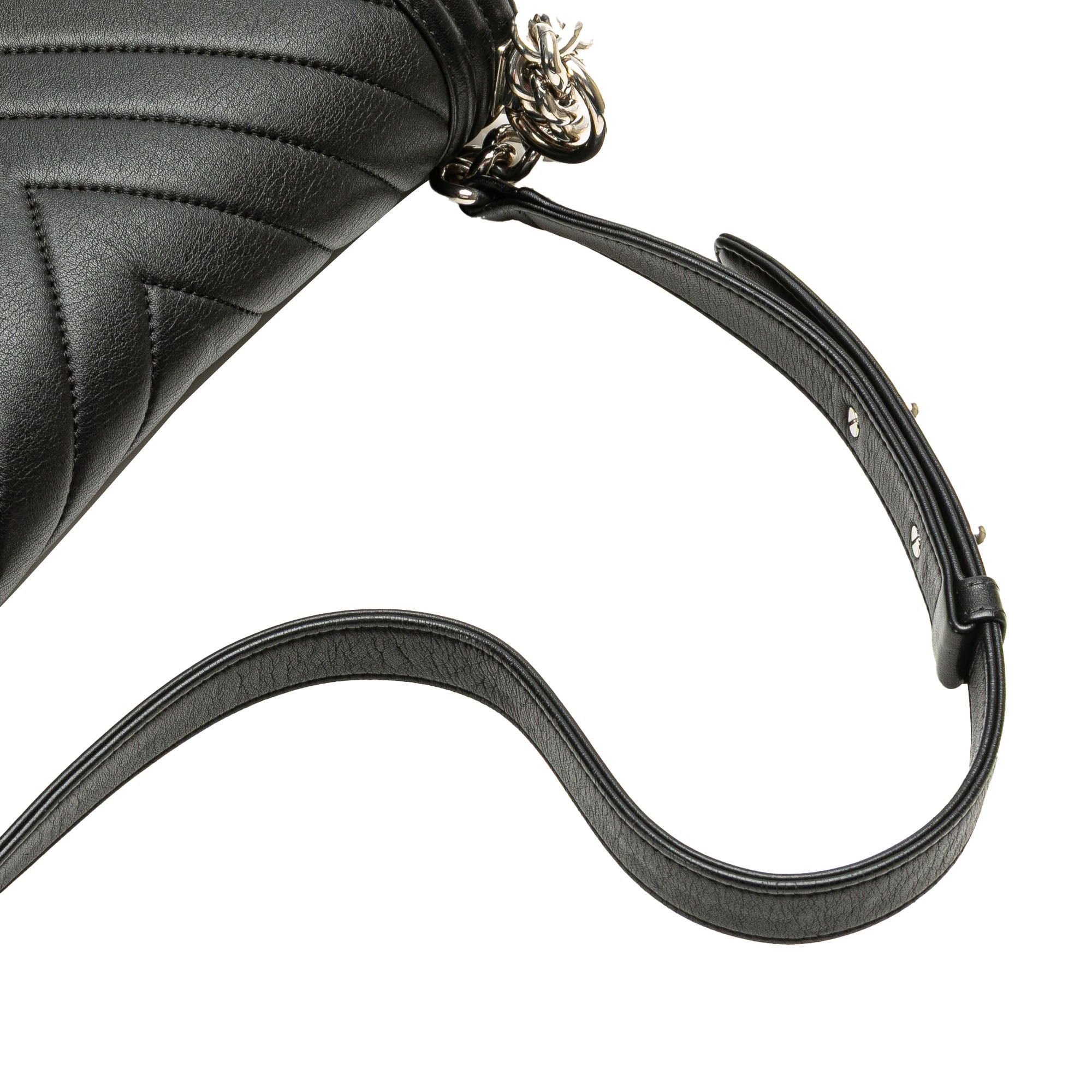 Chanel Chanel Medium Calfskin Chevron Boy Flap Black Size ONE SIZE - 13 Thumbnail