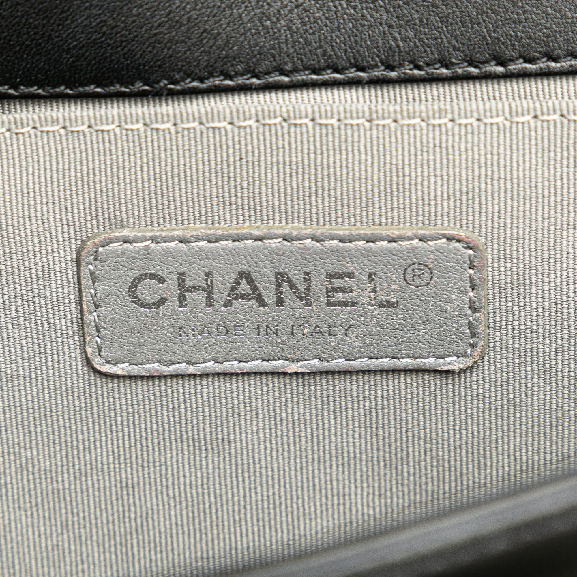 Chanel Chanel Medium Calfskin Chevron Boy Flap Black Size ONE SIZE - 5 Thumbnail