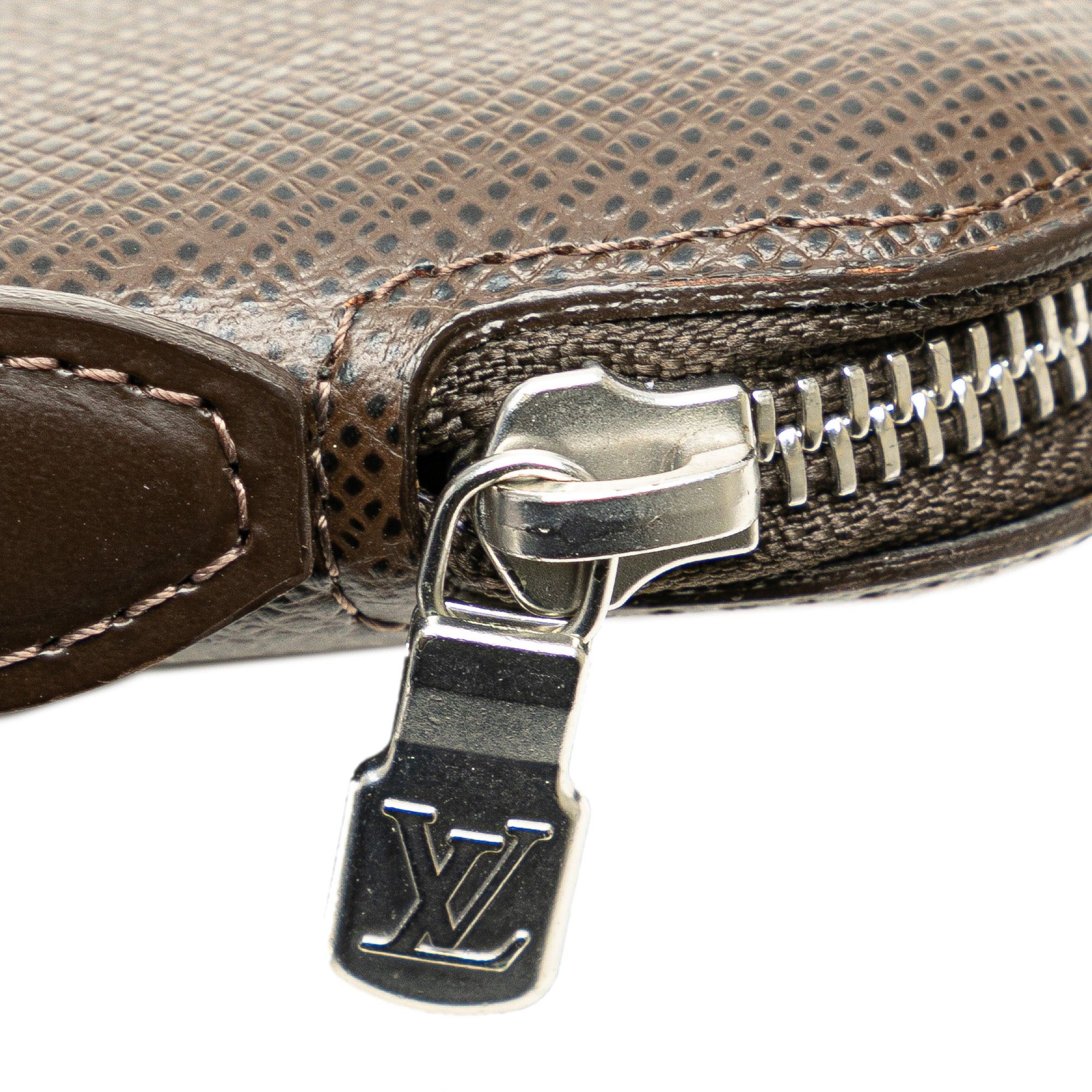 Louis Vuitton Louis Vuitton Taiga Atoll Organizer Brown Size ONE SIZE - 8 Thumbnail