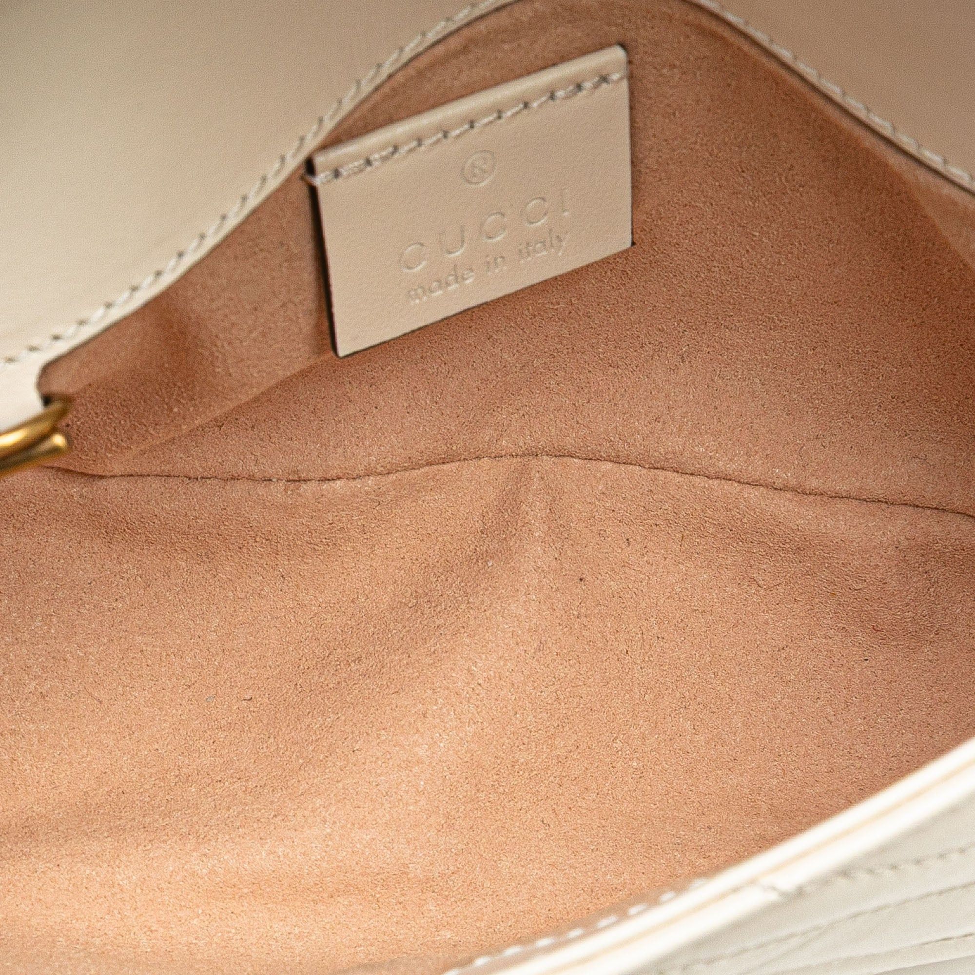 Gucci Gucci Super Mini GG Marmont Leather Matelasse Flap Crossbody White Size ONE SIZE - 4 Thumbnail