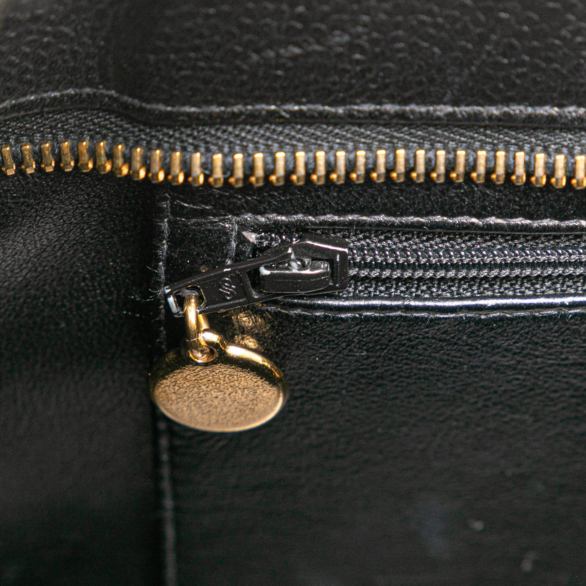 Chanel Chanel Caviar Medallion Tote Black Size ONE SIZE - 8 Thumbnail
