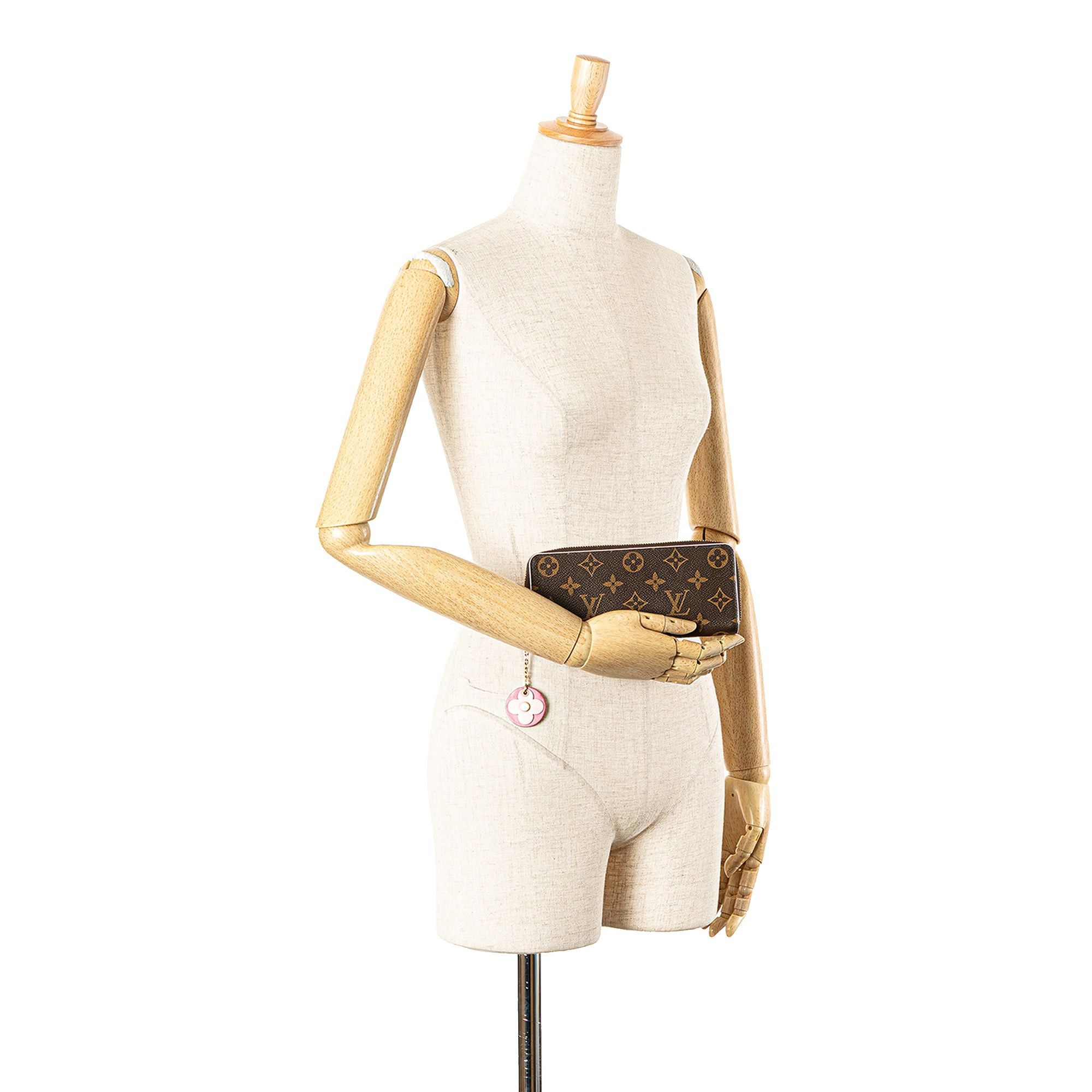 Louis Vuitton Louis Vuitton Monogram Bloom Flower Clemence Wallet Brown Size ONE SIZE - 11 Thumbnail