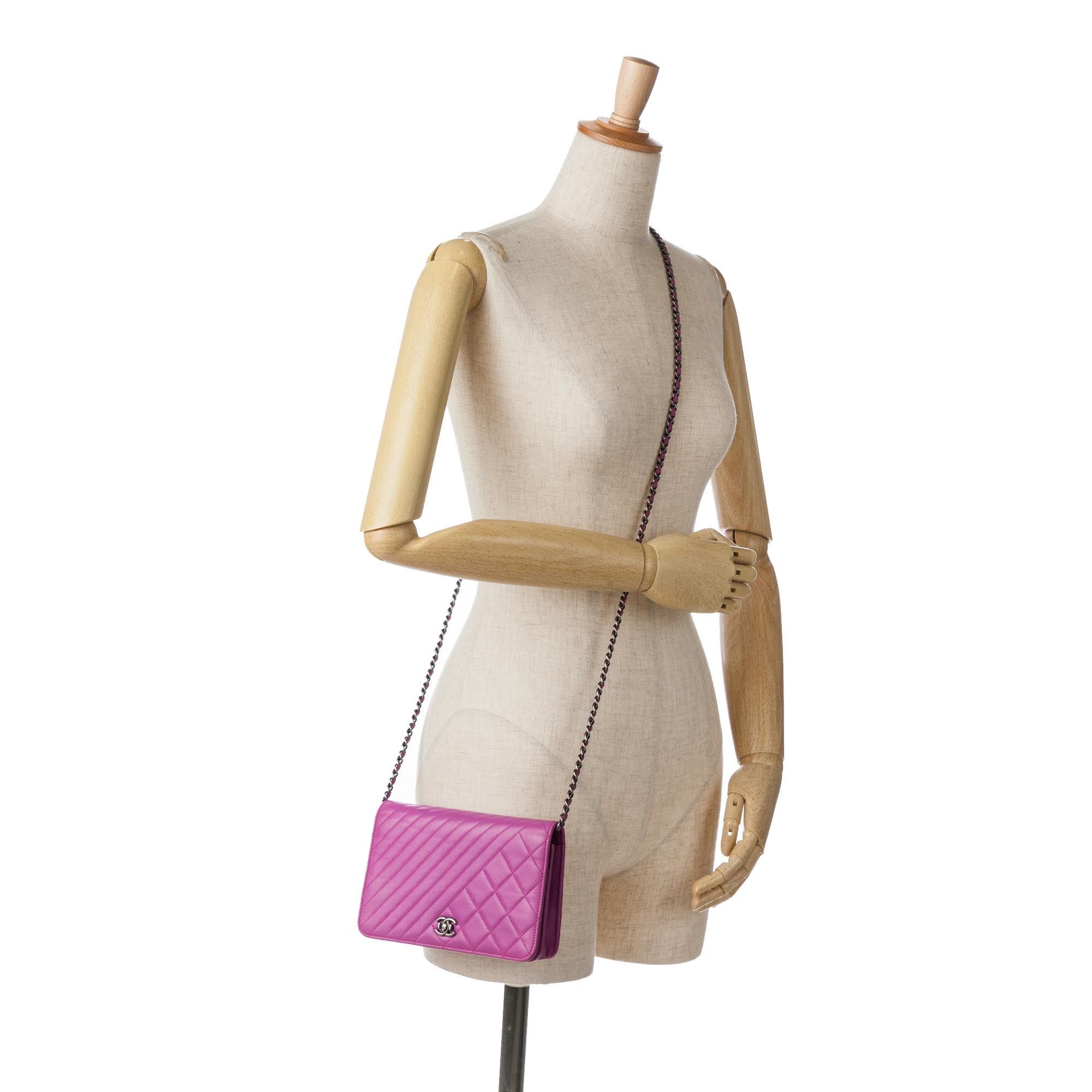 Chanel Chanel Lambskin Coco Boy Wallet On Chain Purple Size ONE SIZE - 13 Thumbnail