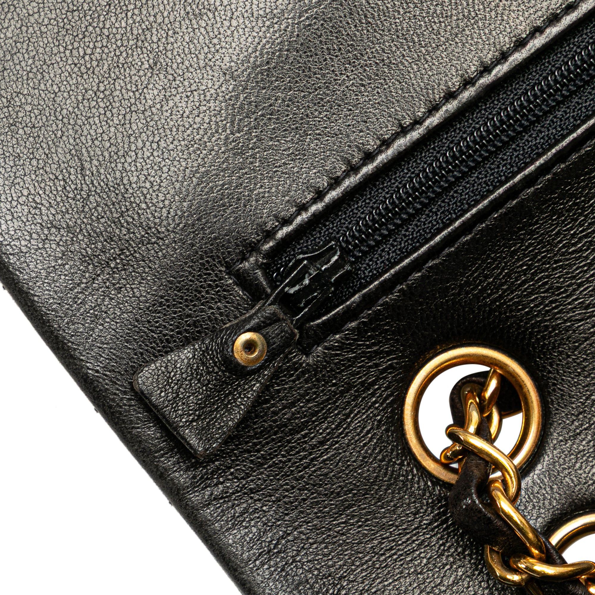 Chanel Chanel Medium Classic Lambskin Double Flap Black Size ONE SIZE - 8 Thumbnail