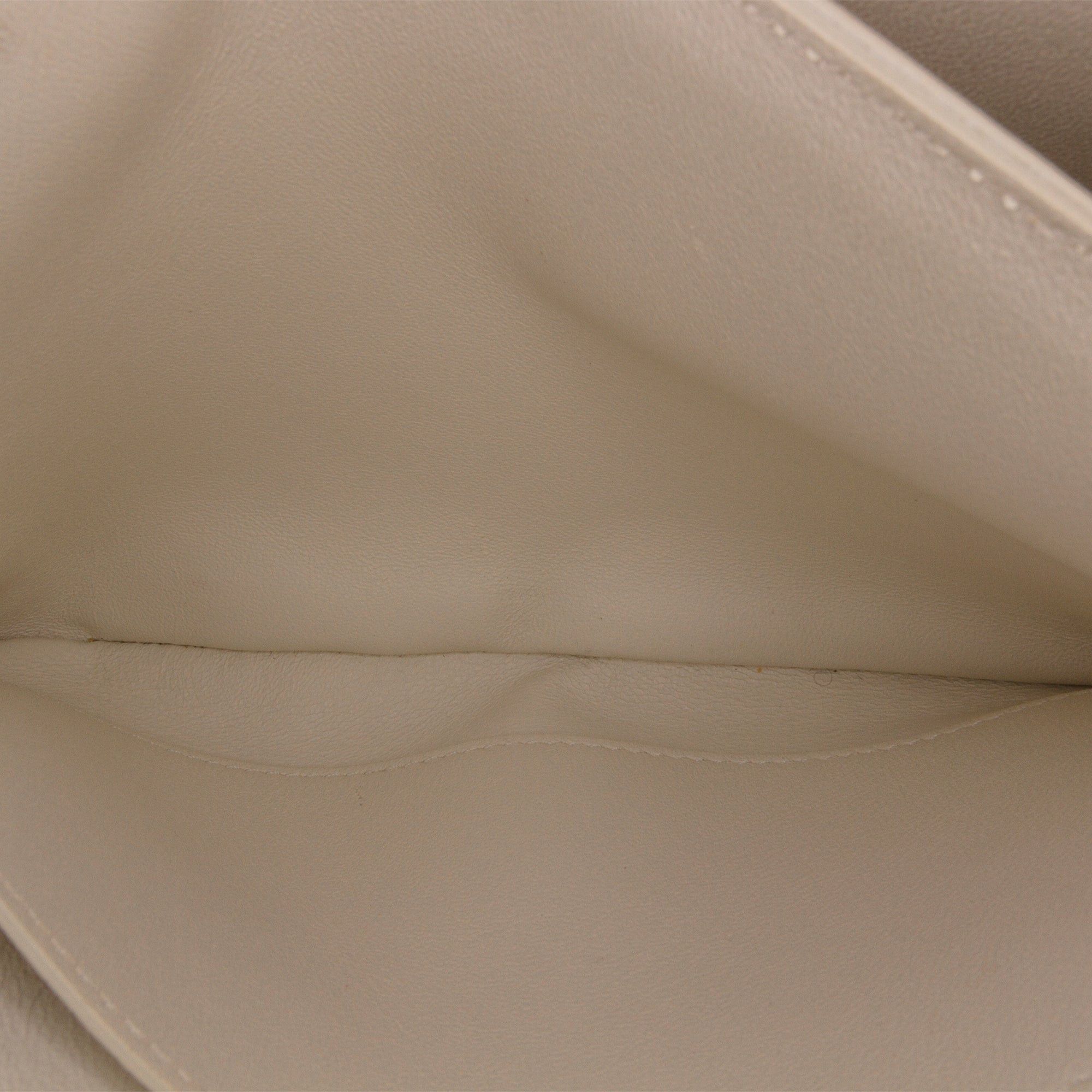 Celine Celine Medium Quilted C Bag White Size ONE SIZE - 5 Thumbnail