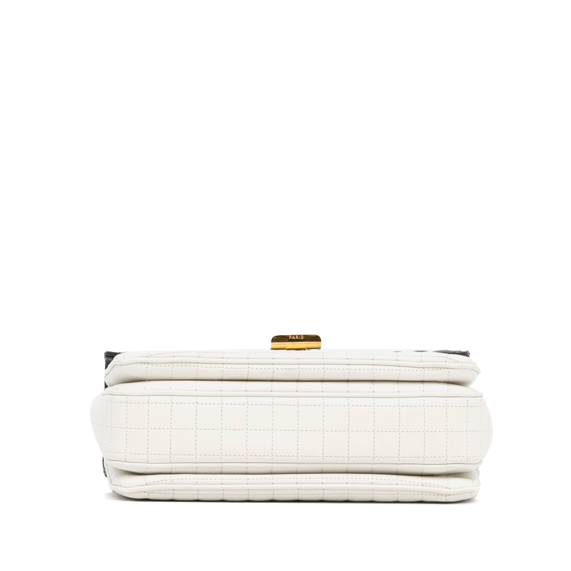Celine Celine Medium Quilted C Bag White Size ONE SIZE - 4 Thumbnail