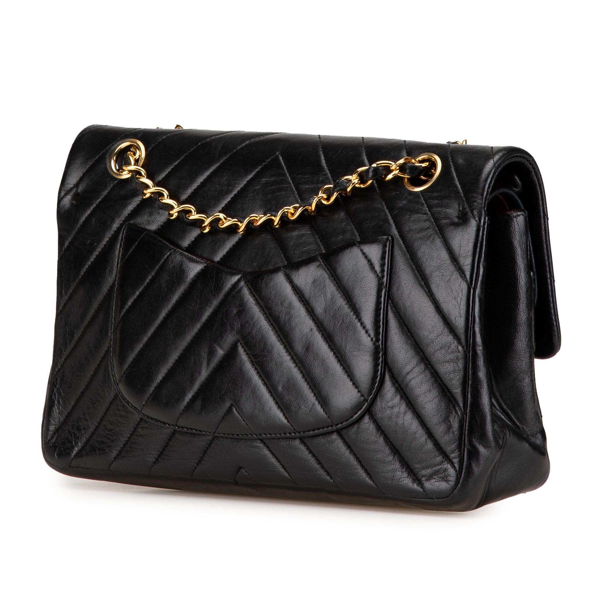 Chanel Chanel Medium Classic Chevron Lambskin Double Flap Black Size ONE SIZE - 2 Thumbnail